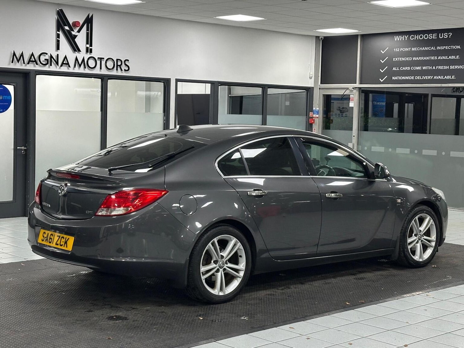 Used Vauxhall Insignia 2011 for sale - 76734796: Photo 9