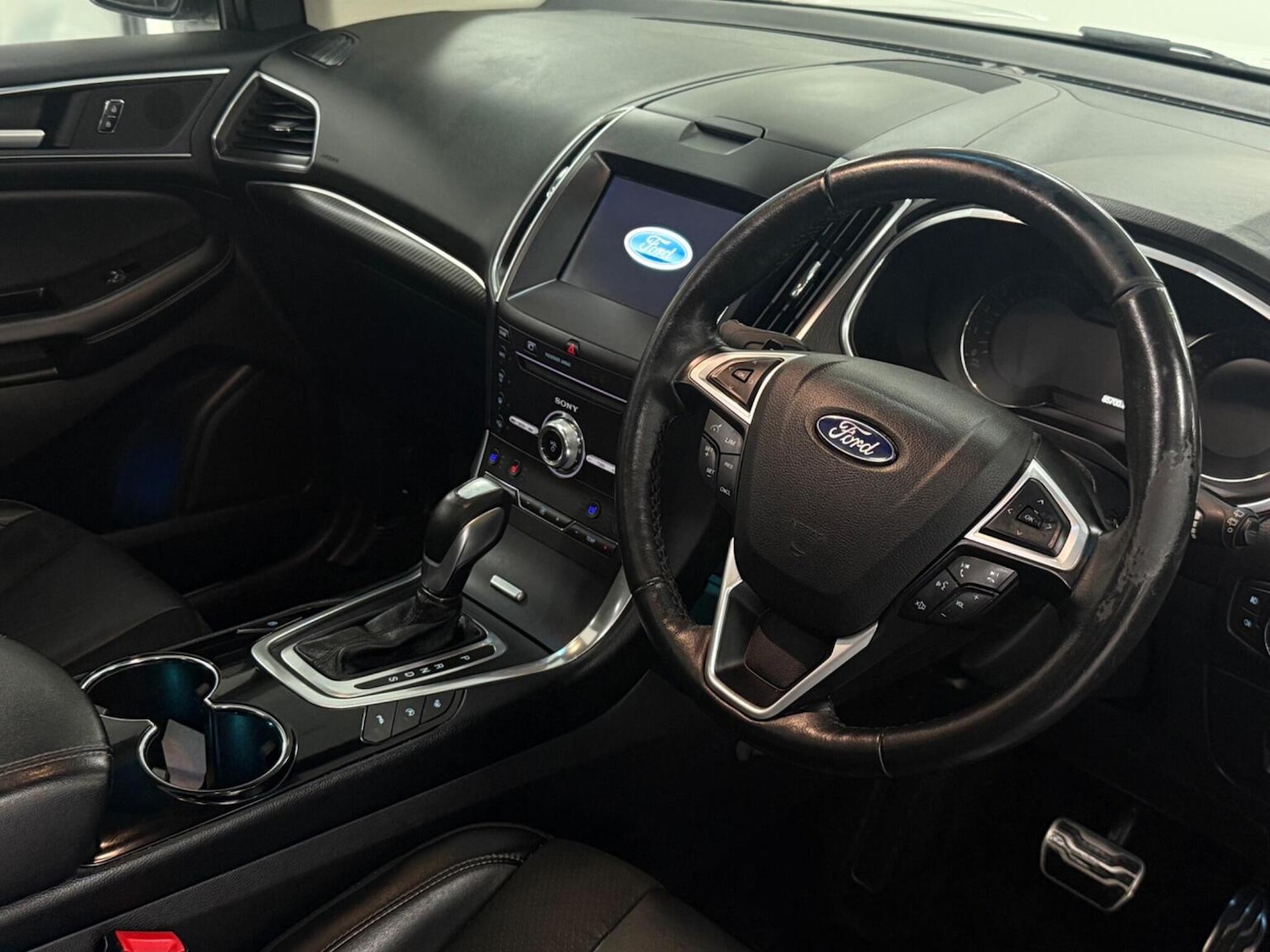 Used Ford Edge 2018 for sale - 76656202: Photo 15