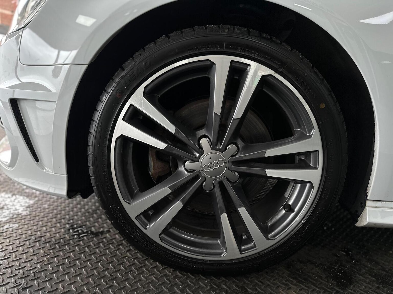 Used Audi A3 2014 for sale - 76891765: Photo 35