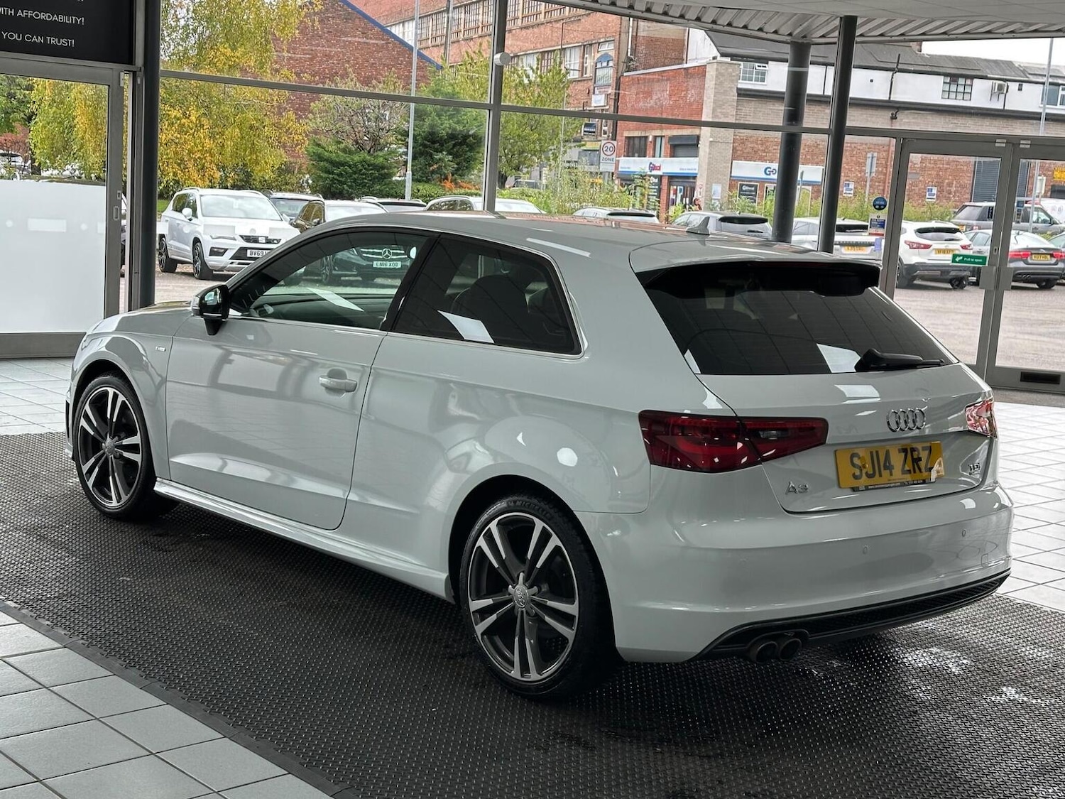 Used Audi A3 2014 for sale - 76891765: Photo 8