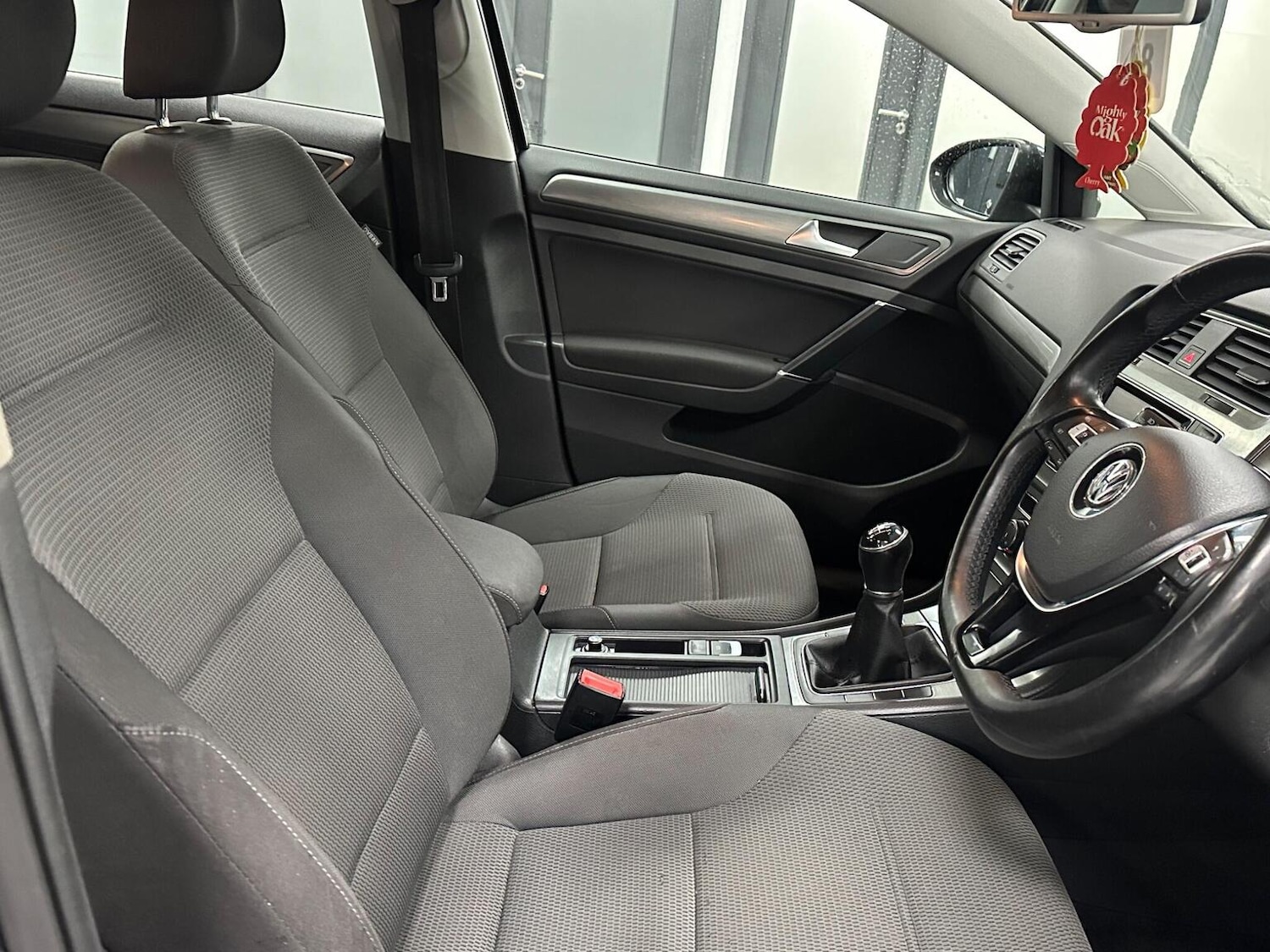 Used Volkswagen Golf 2013 for sale - 76687137: Photo 17