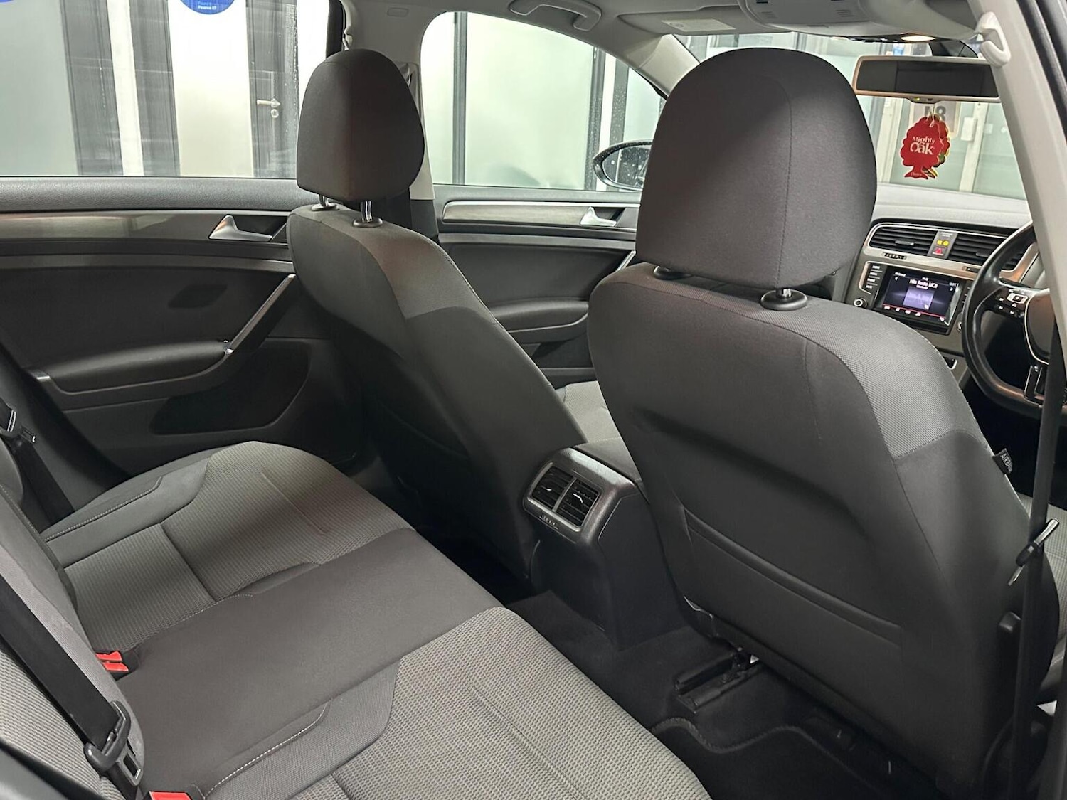 Used Volkswagen Golf 2013 for sale - 76687137: Photo 26