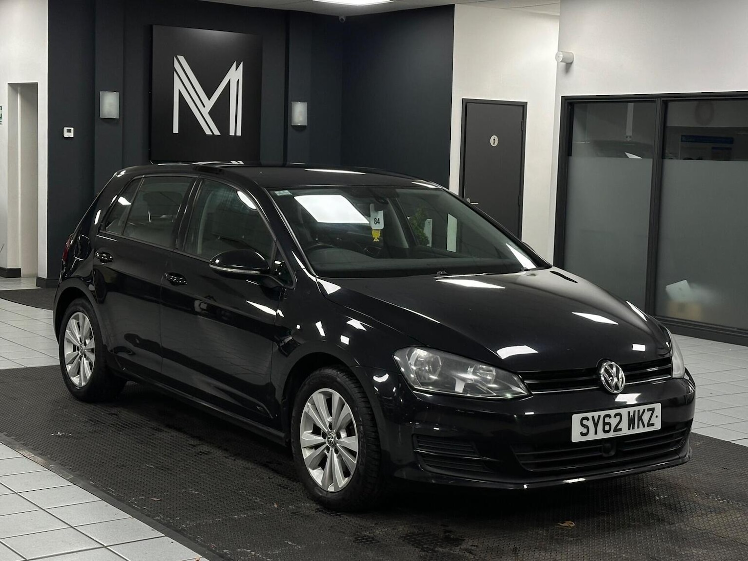 Used Volkswagen Golf 2013 for sale - 76687137: Photo 3