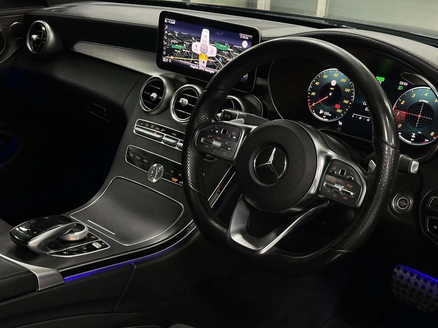 Used Mercedes-Benz C Class 2018 for sale - 76656148: Photo 15