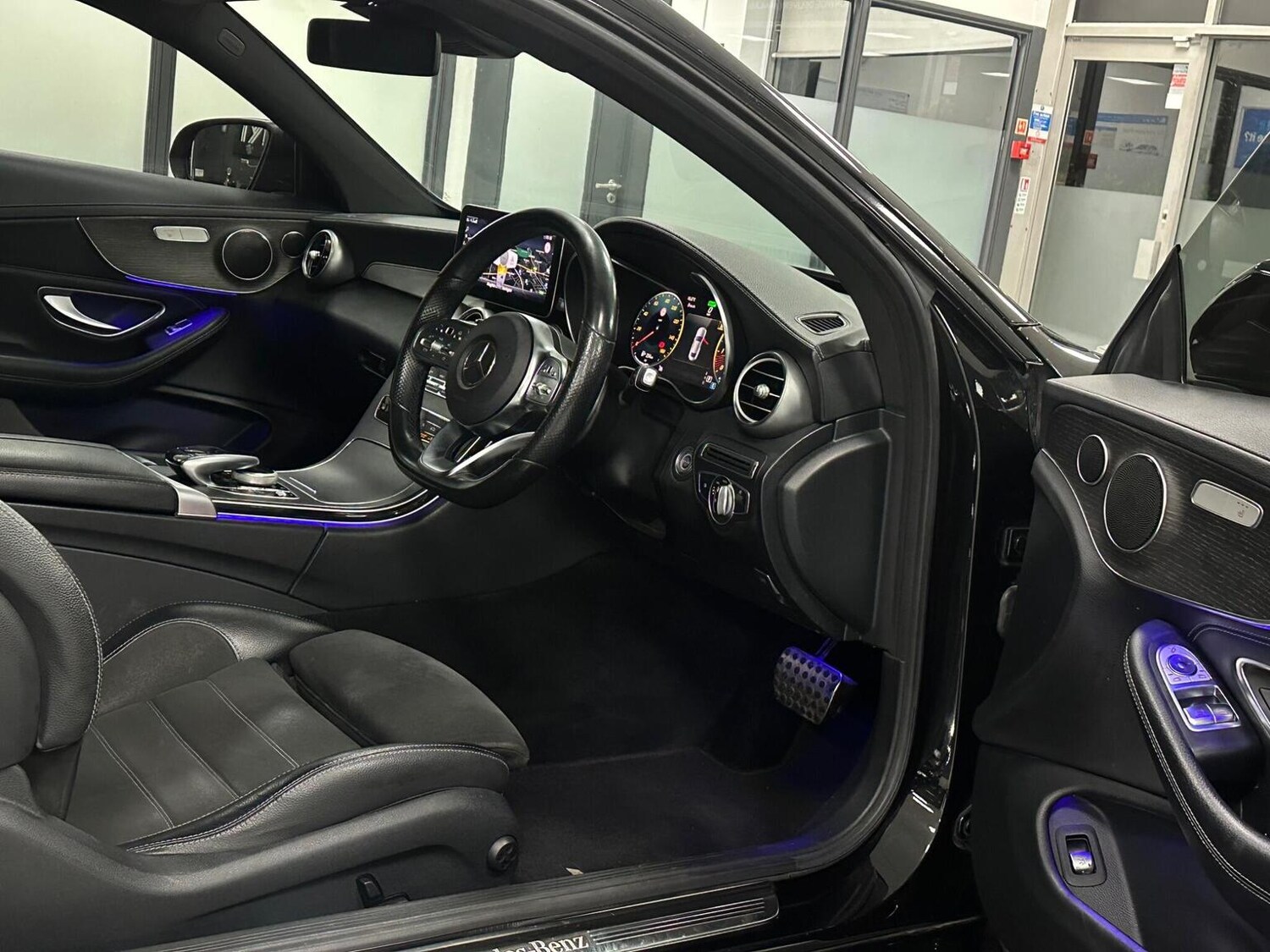 Used Mercedes-Benz C Class 2018 for sale - 76656148: Photo 18