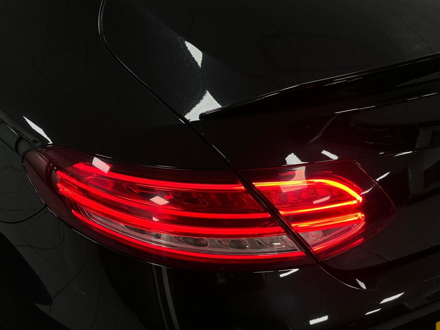 Used Mercedes-Benz C Class 2018 for sale - 76656148: Photo 35