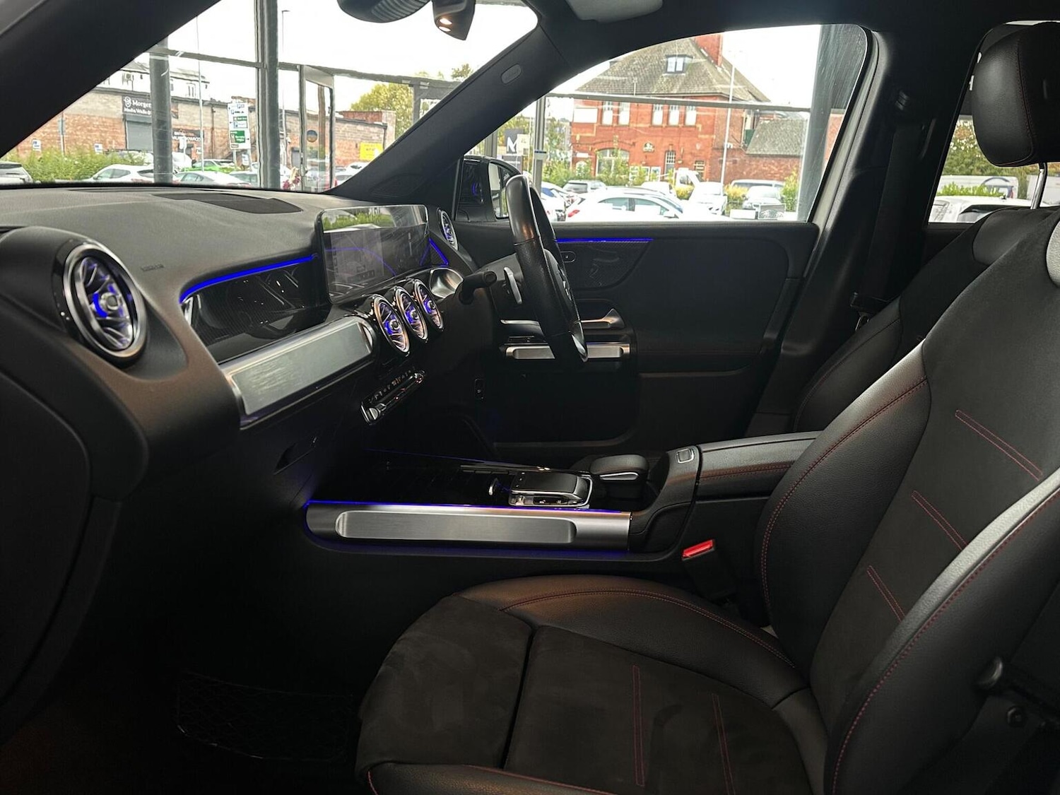 Used Mercedes-Benz GLB 2020 for sale - 76656124: Photo 43