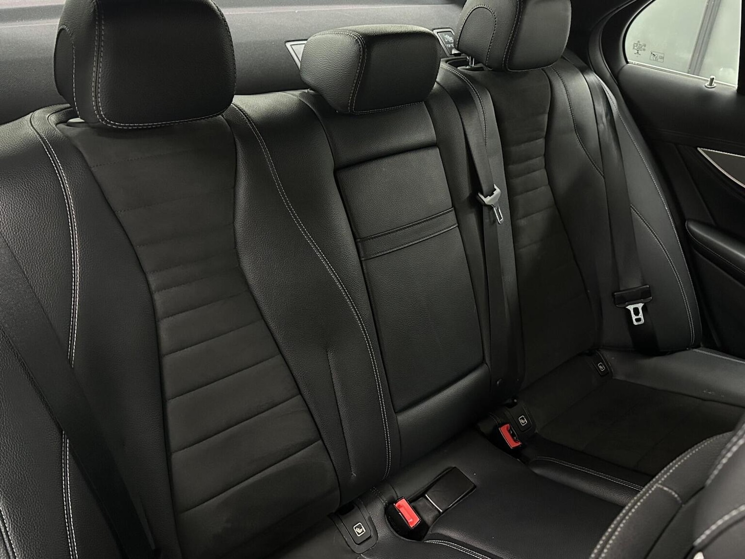 Used Mercedes-Benz E Class 2017 for sale - 76712709: Photo 33