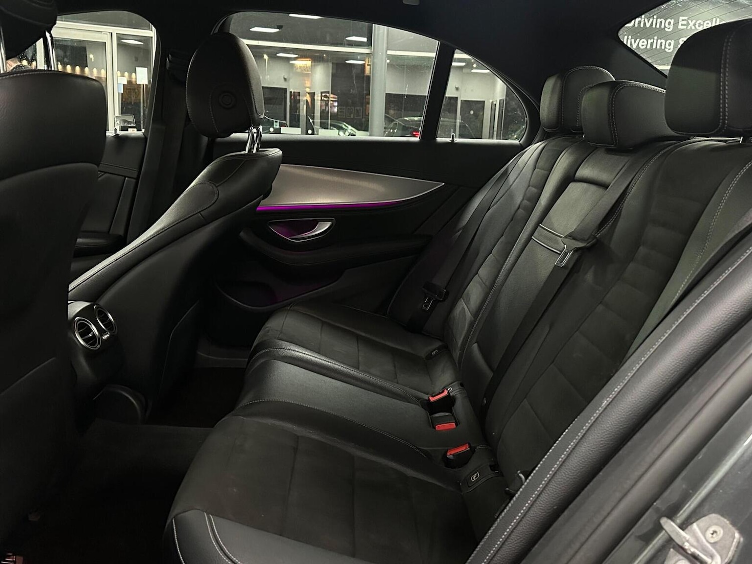 Used Mercedes-Benz E Class 2017 for sale - 76712709: Photo 35