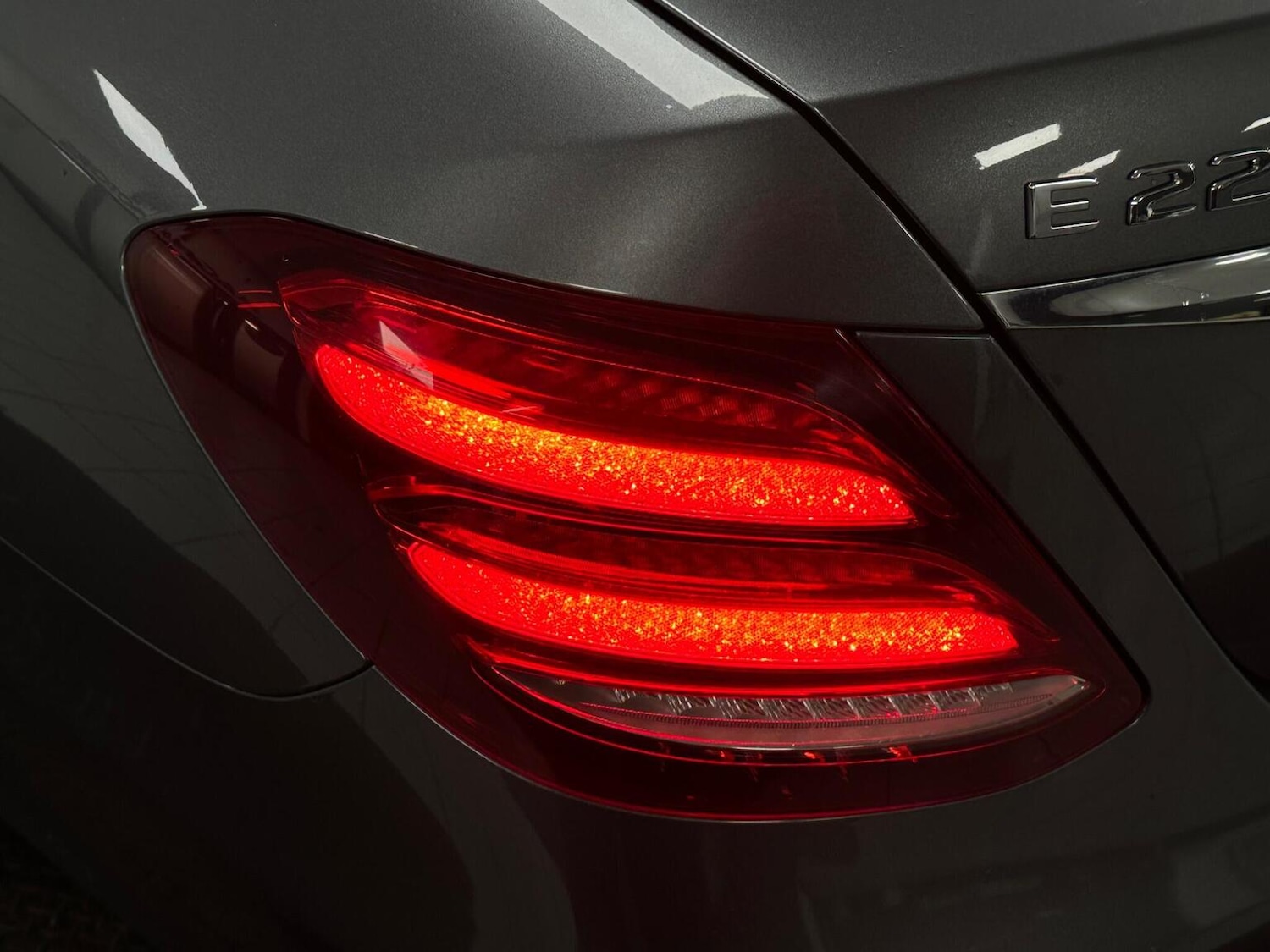 Used Mercedes-Benz E Class 2017 for sale - 76712709: Photo 40