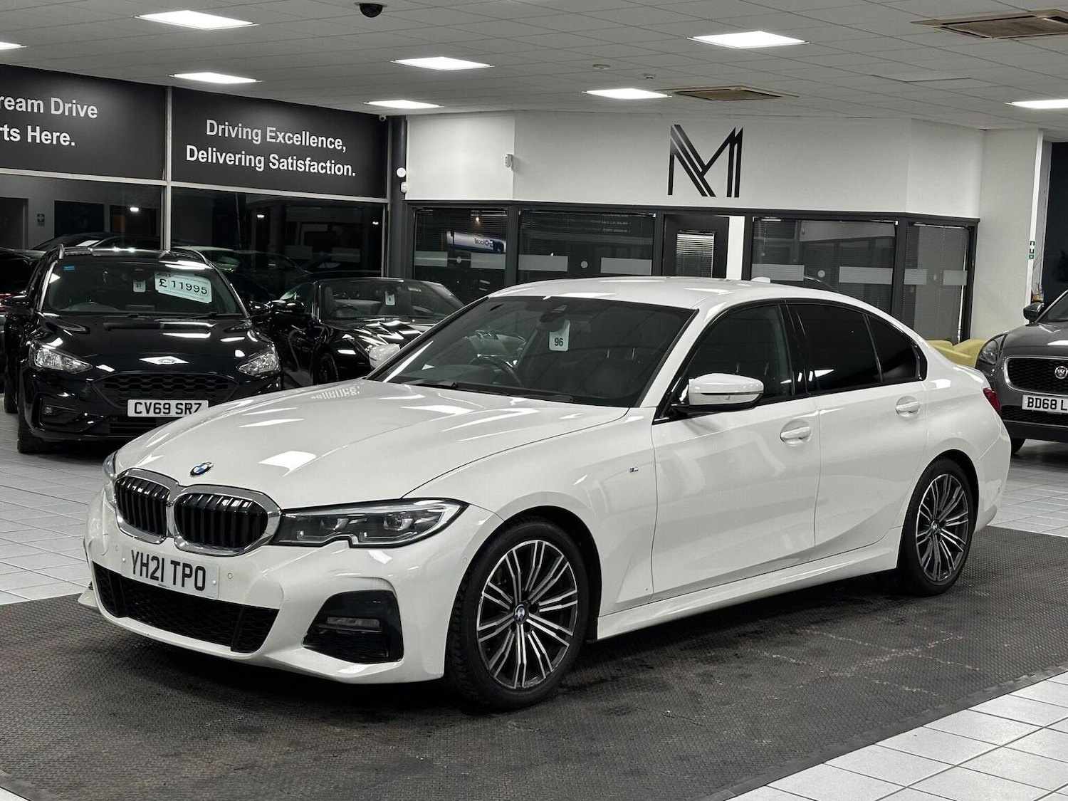 Used BMW 3 Series 2021 for sale - 76784948: Photo 3