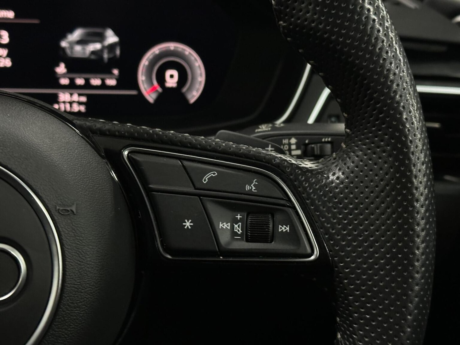 Used Audi A4 2020 for sale - 77107714: Photo 25