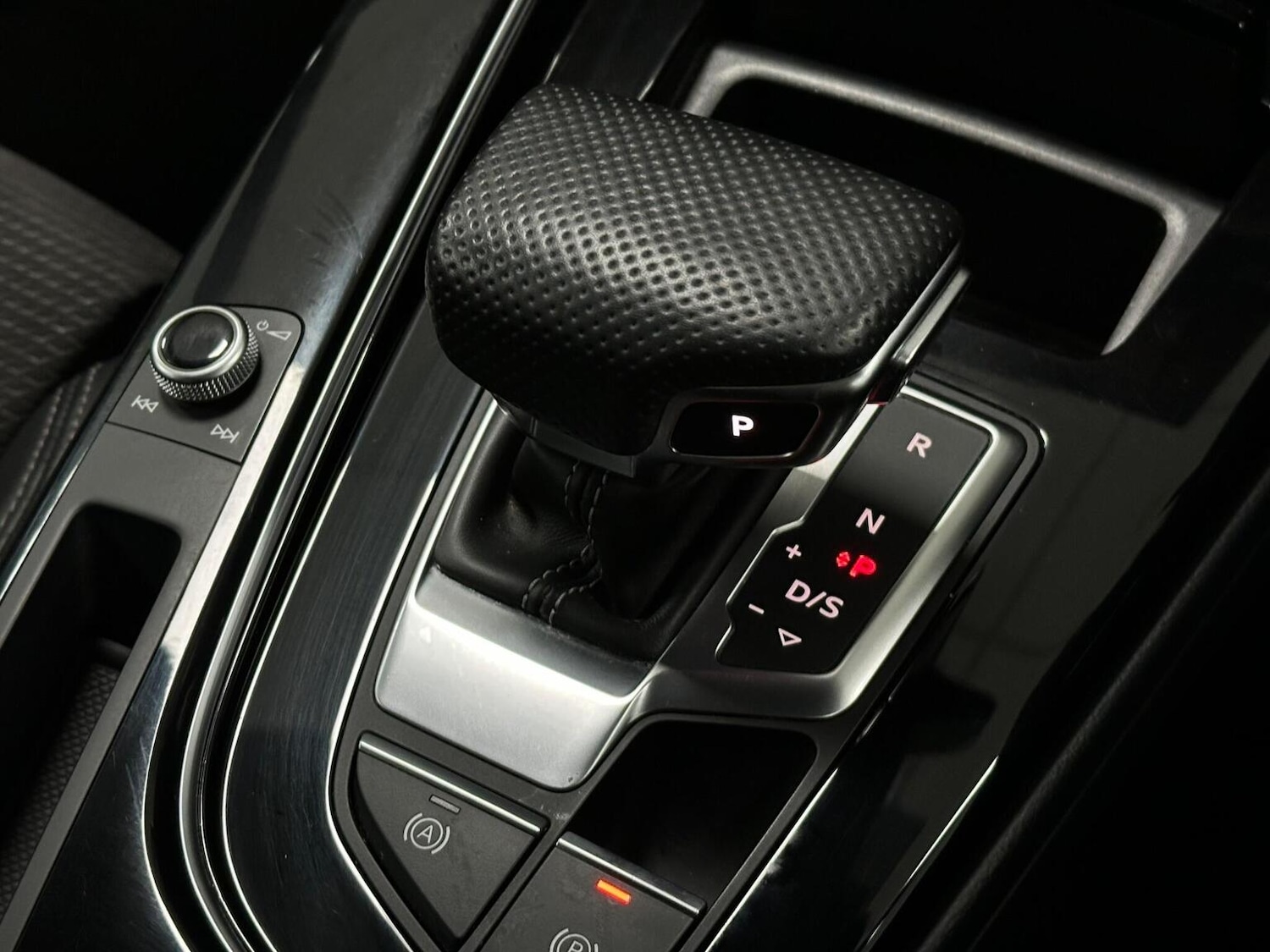 Used Audi A4 2020 for sale - 77107714: Photo 27