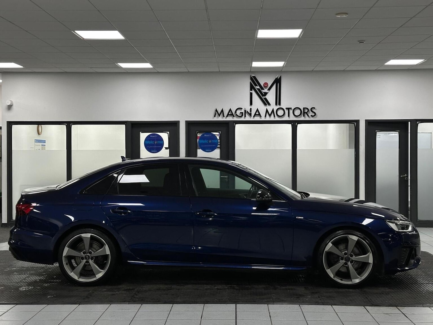 Used Audi A4 2020 for sale - 77107714: Photo 3