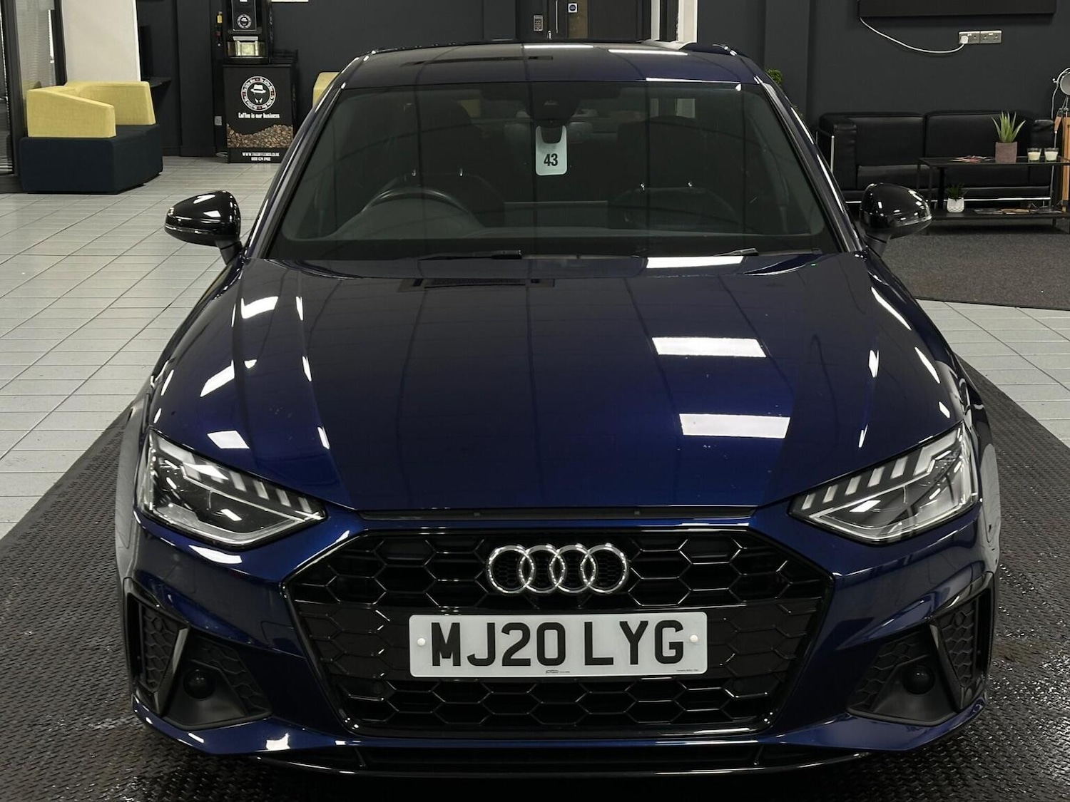 Used Audi A4 2020 for sale - 77107714: Photo 4