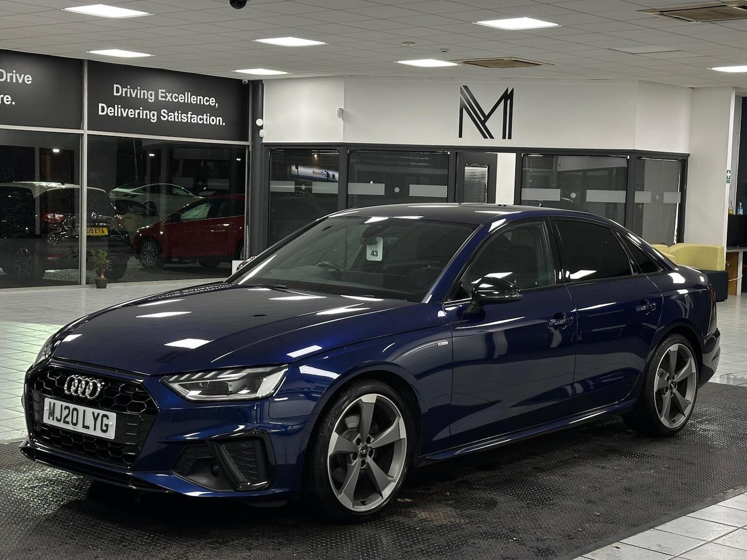 Used Audi A4 2020 for sale - 77107714: Photo 5