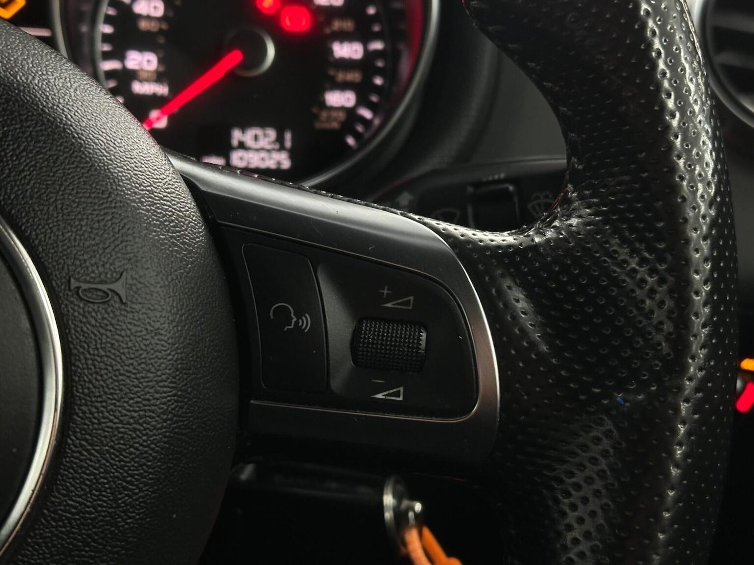 Used Audi TT 2013 for sale - 76656261: Photo 16