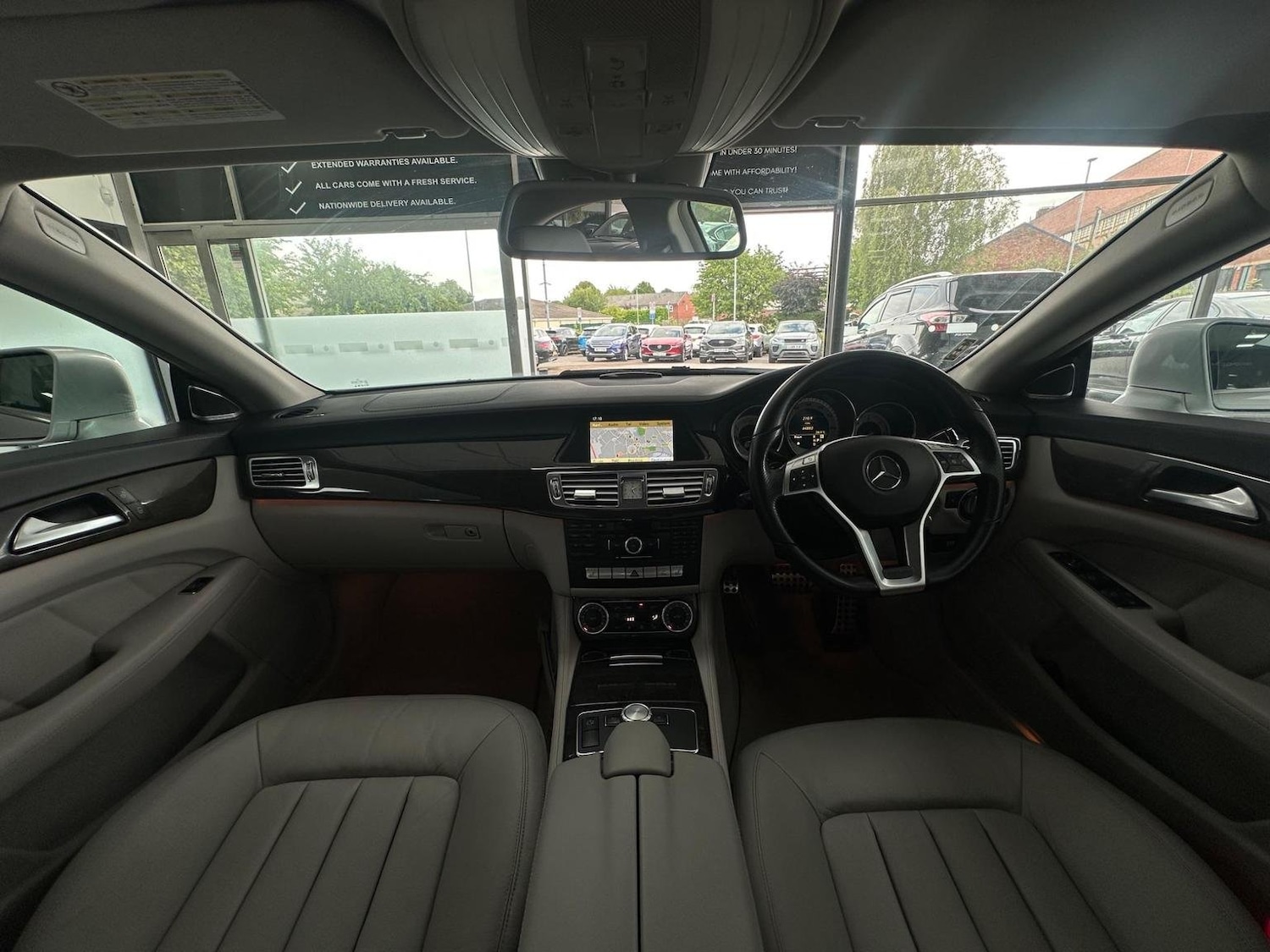 Used Mercedes-Benz CLS 2011 for sale - 76794266: Photo 17