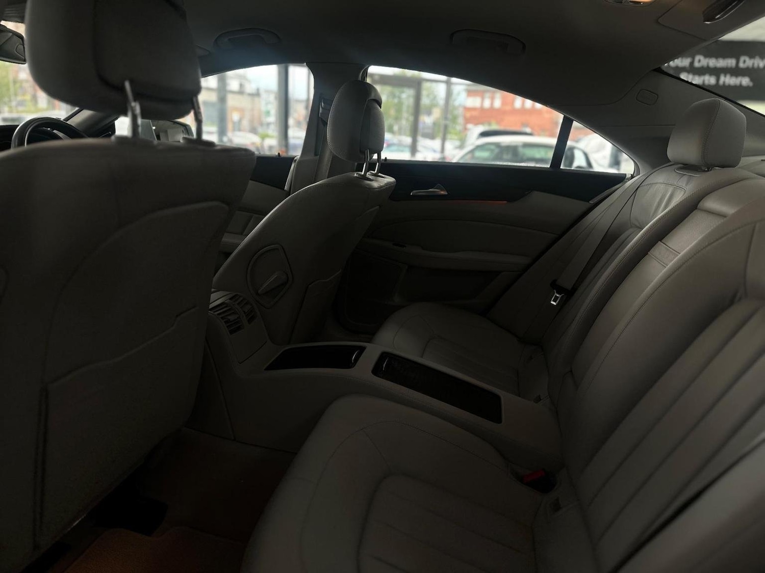 Used Mercedes-Benz CLS 2011 for sale - 76794266: Photo 37