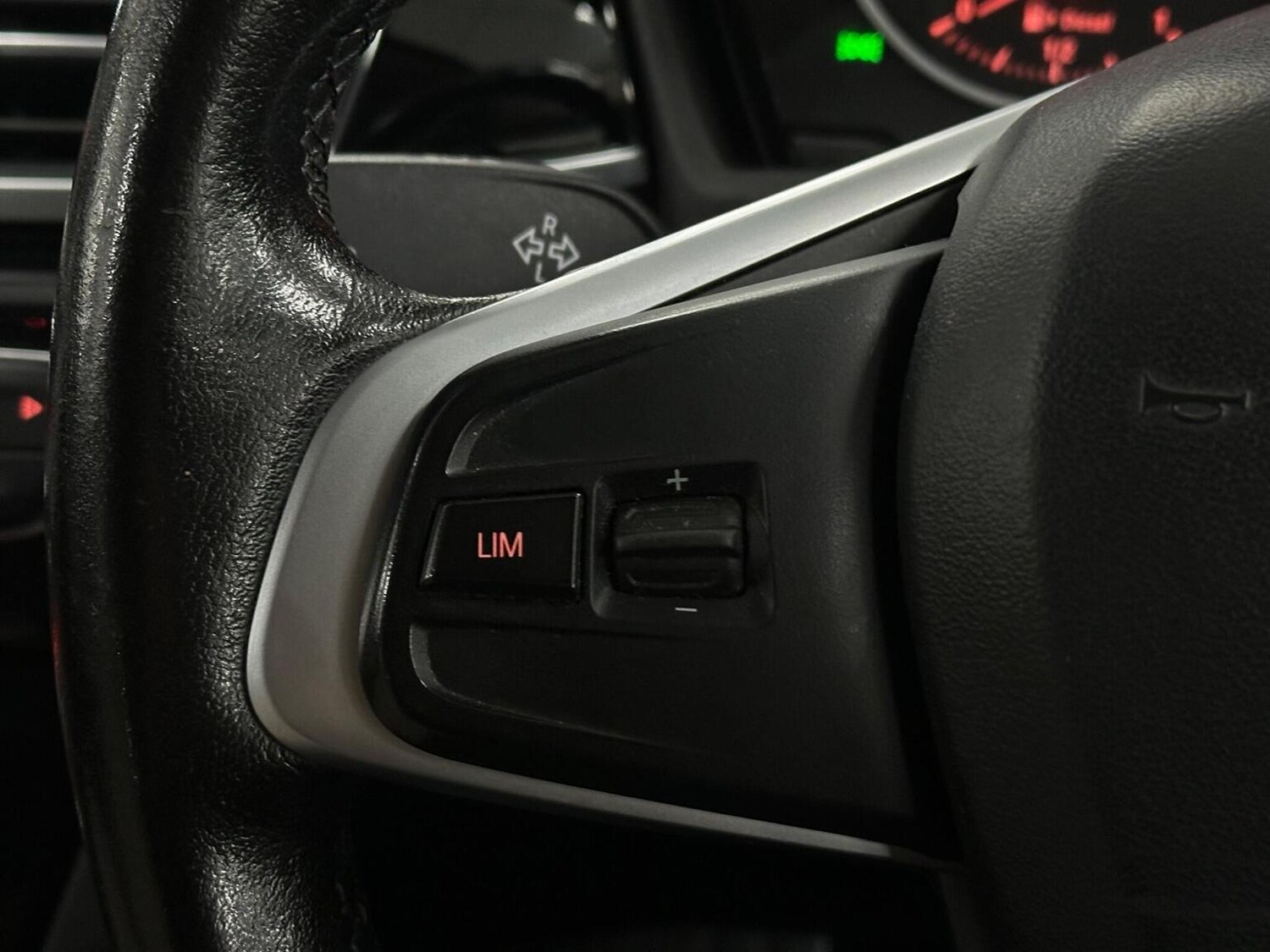 Used BMW X1 2015 for sale - 76656152: Photo 25