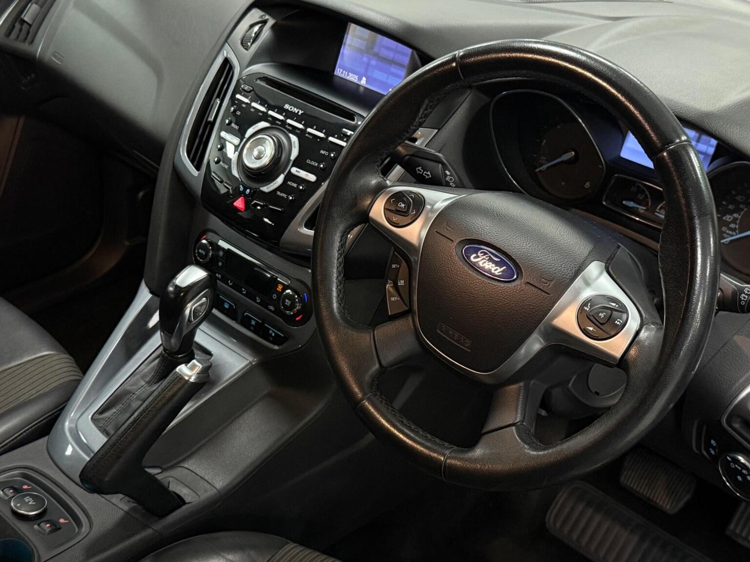 Used Ford Focus 2014 for sale - 76656203: Photo 15