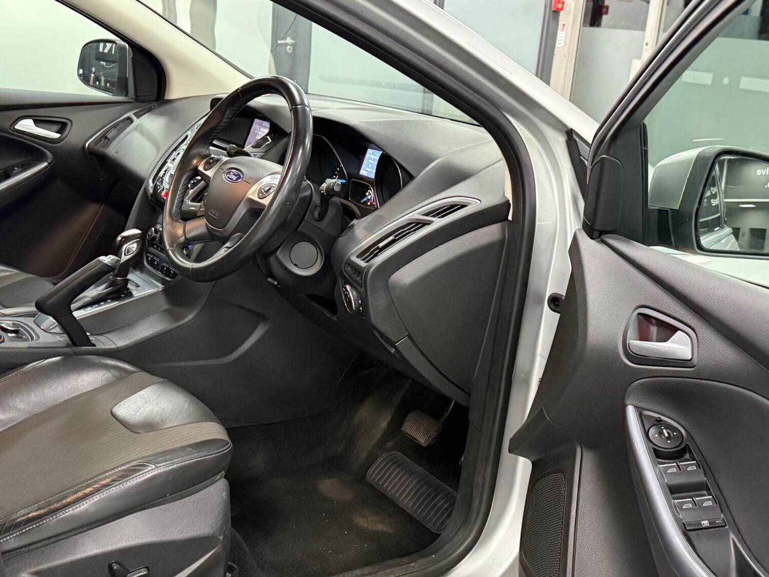 Used Ford Focus 2014 for sale - 76656203: Photo 16