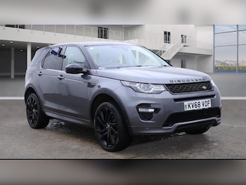 Used Land Rover Discovery Sport 2018 for sale - 77019079: Photo