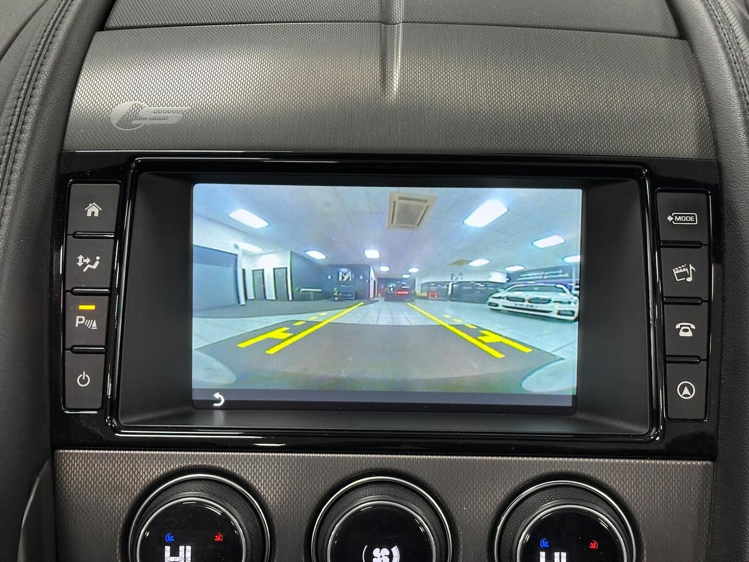 Used Jaguar F-Type 2017 for sale - 76656136: Photo 28