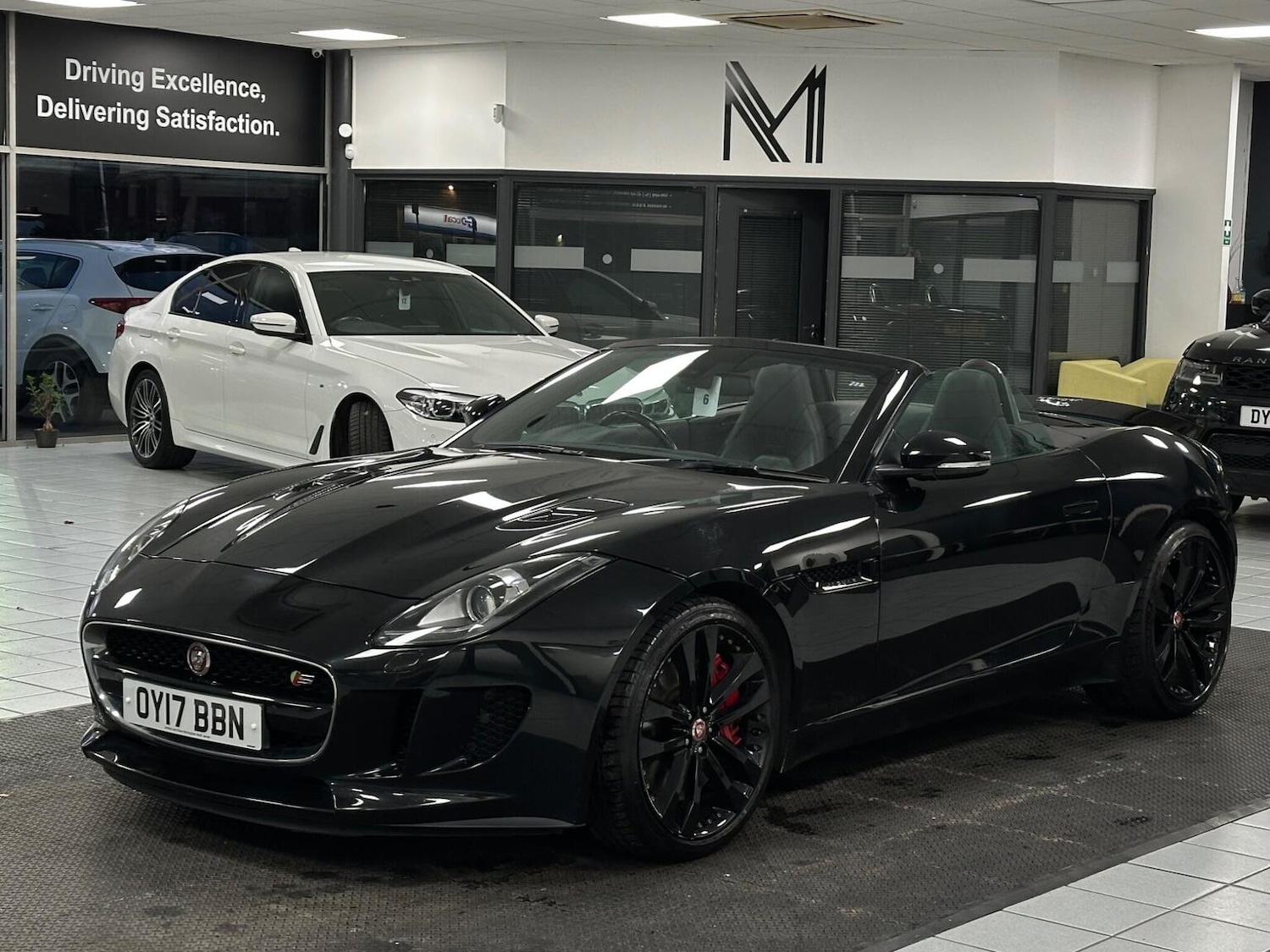 Used Jaguar F-Type 2017 for sale - 76656136: Photo 7