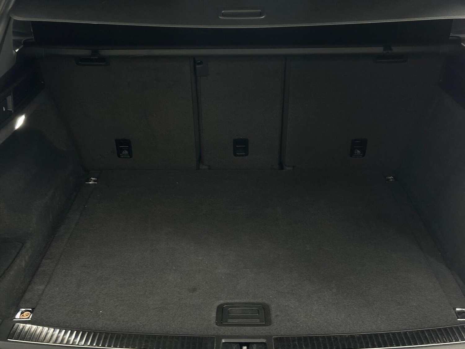 Used Volkswagen Touareg 2022 for sale - 76656254: Photo 13