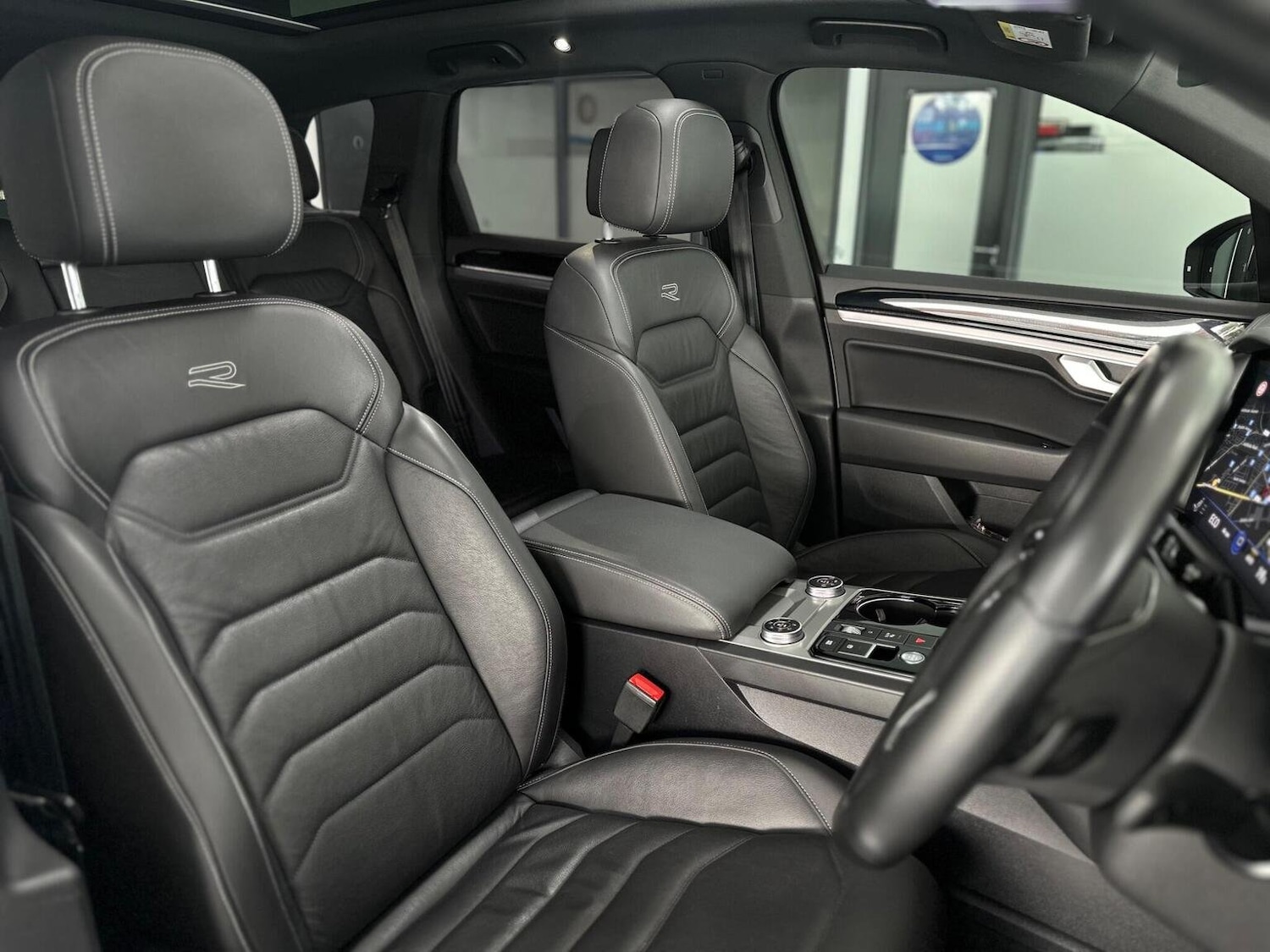 Used Volkswagen Touareg 2022 for sale - 76656254: Photo 24