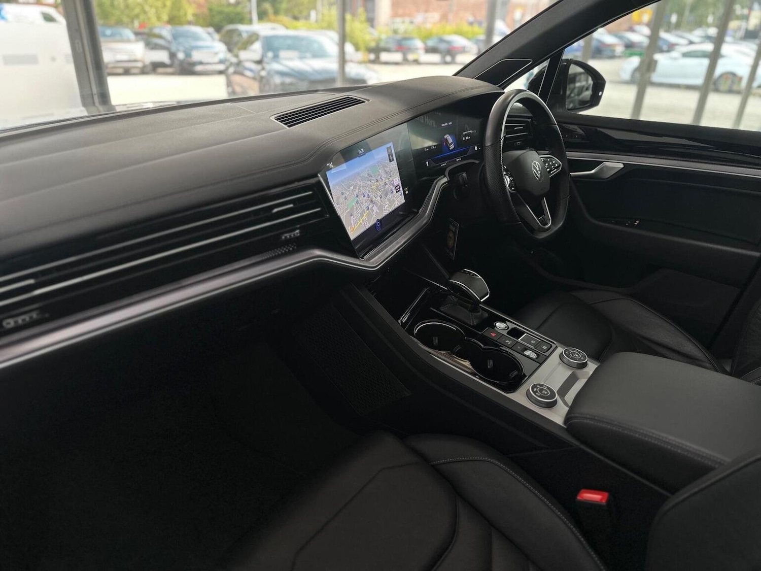 Used Volkswagen Touareg 2022 for sale - 76656254: Photo 44