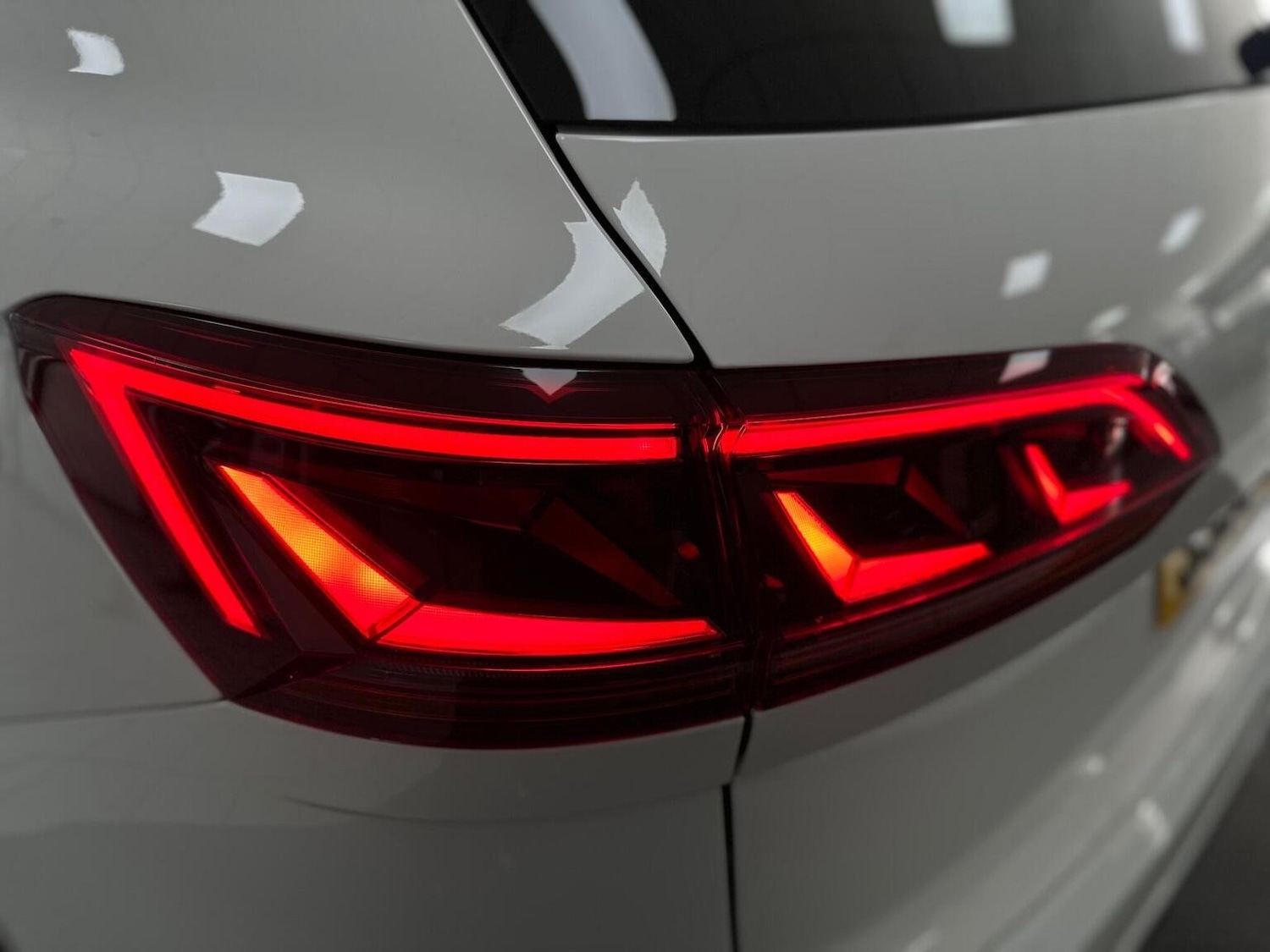 Used Volkswagen Touareg 2022 for sale - 76656254: Photo 47