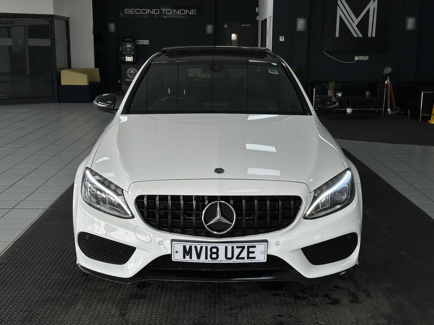 Used Mercedes-Benz C Class 2018 for sale - 76877540: Photo 4