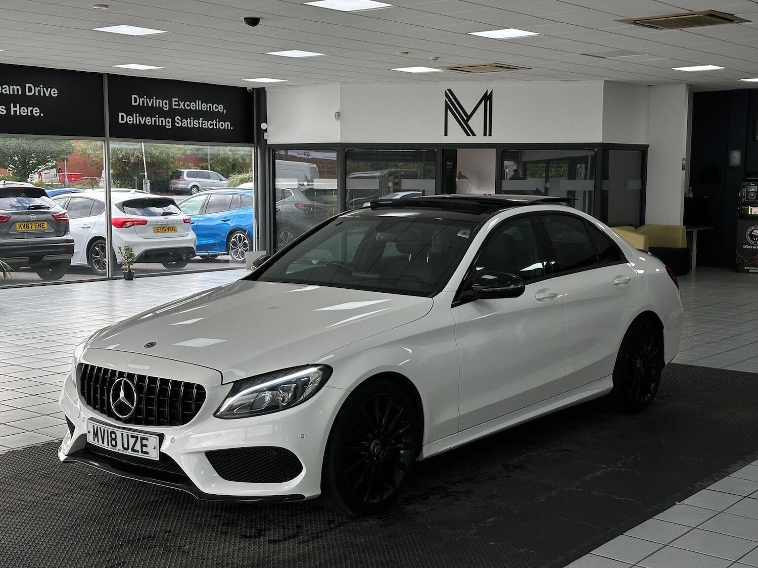 Used Mercedes-Benz C Class 2018 for sale - 76877540: Photo 6