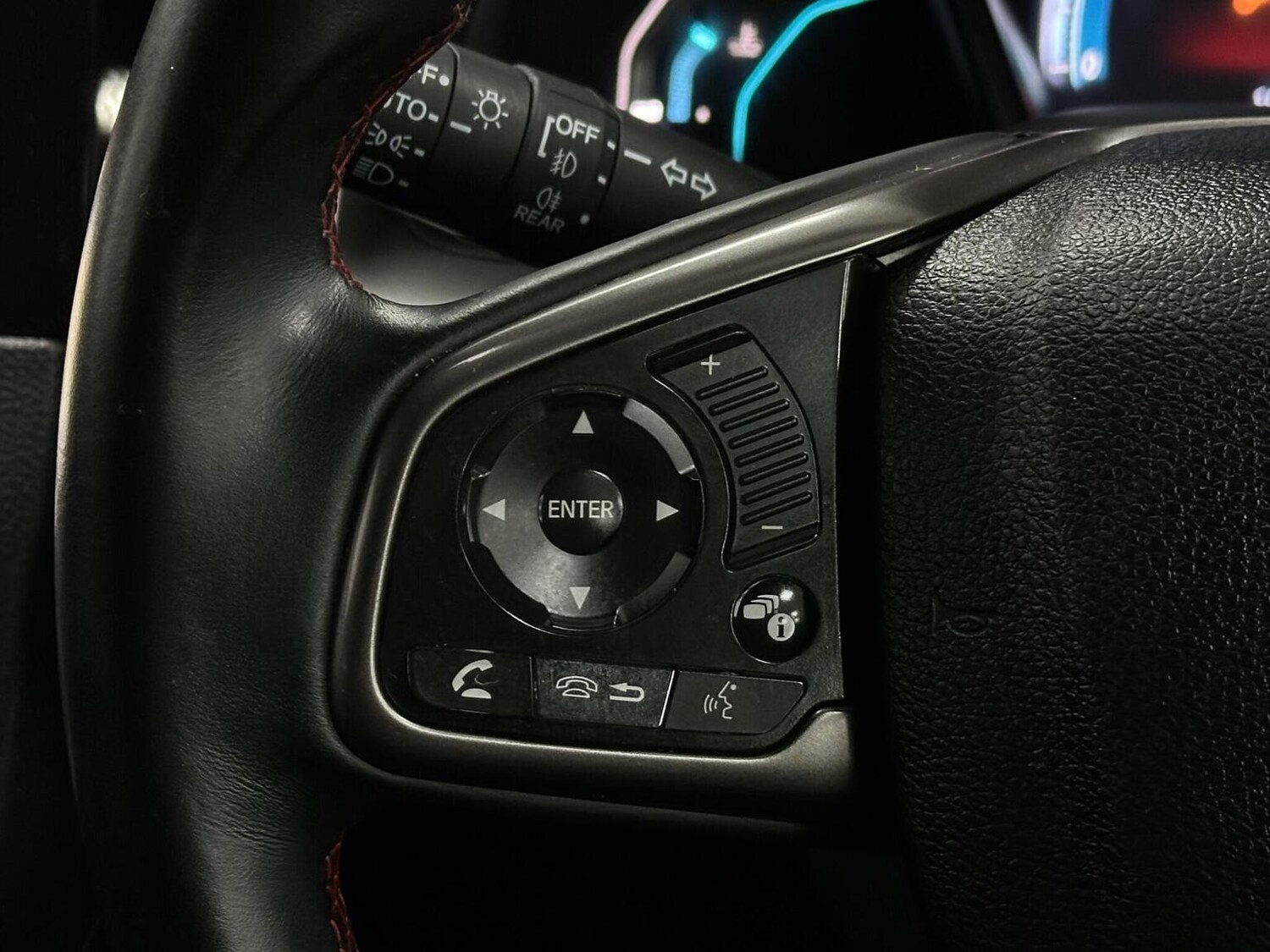 Used Honda Civic 2019 for sale - 76656086: Photo 26