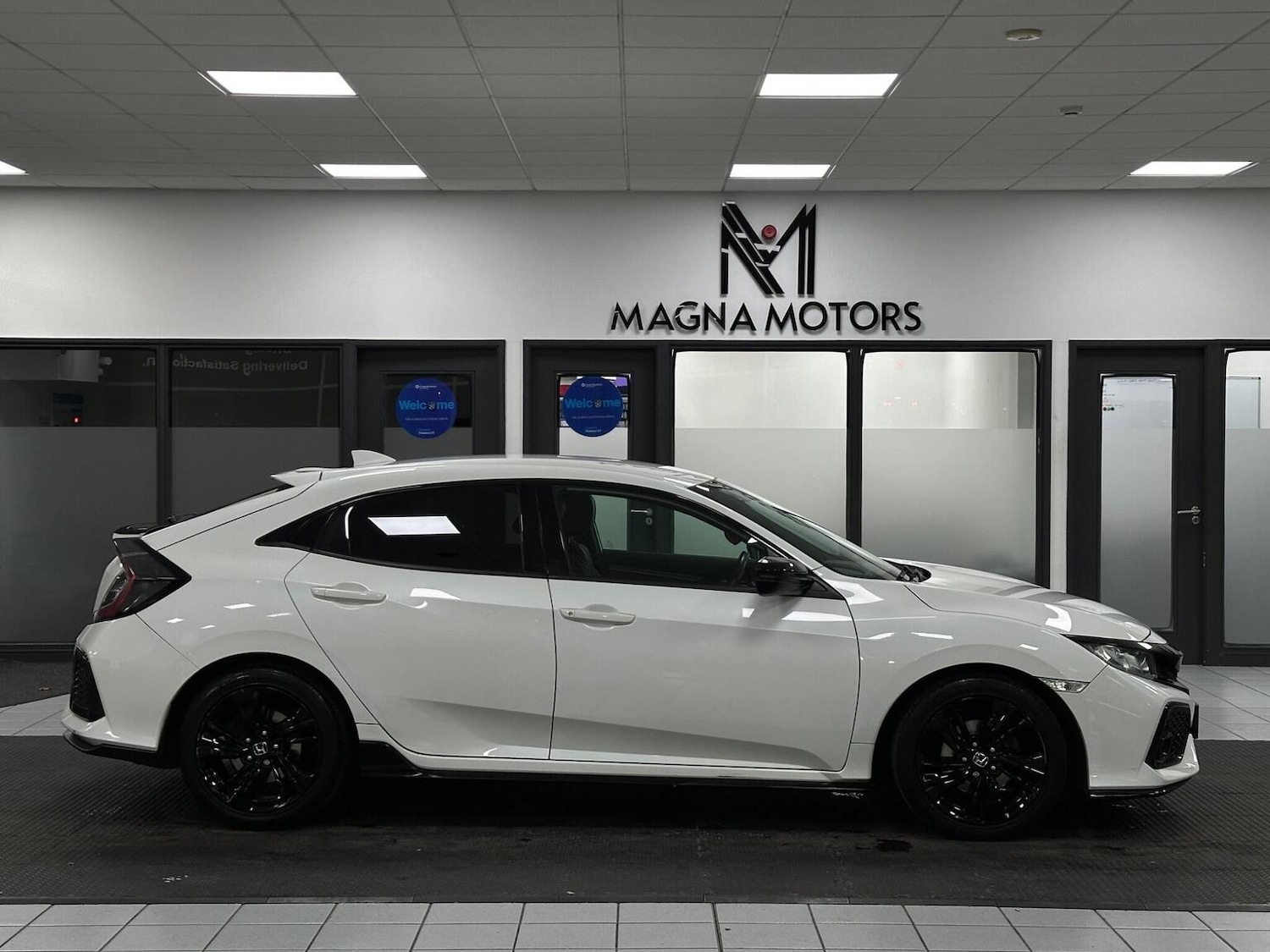 Used Honda Civic 2019 for sale - 76656086: Photo 3