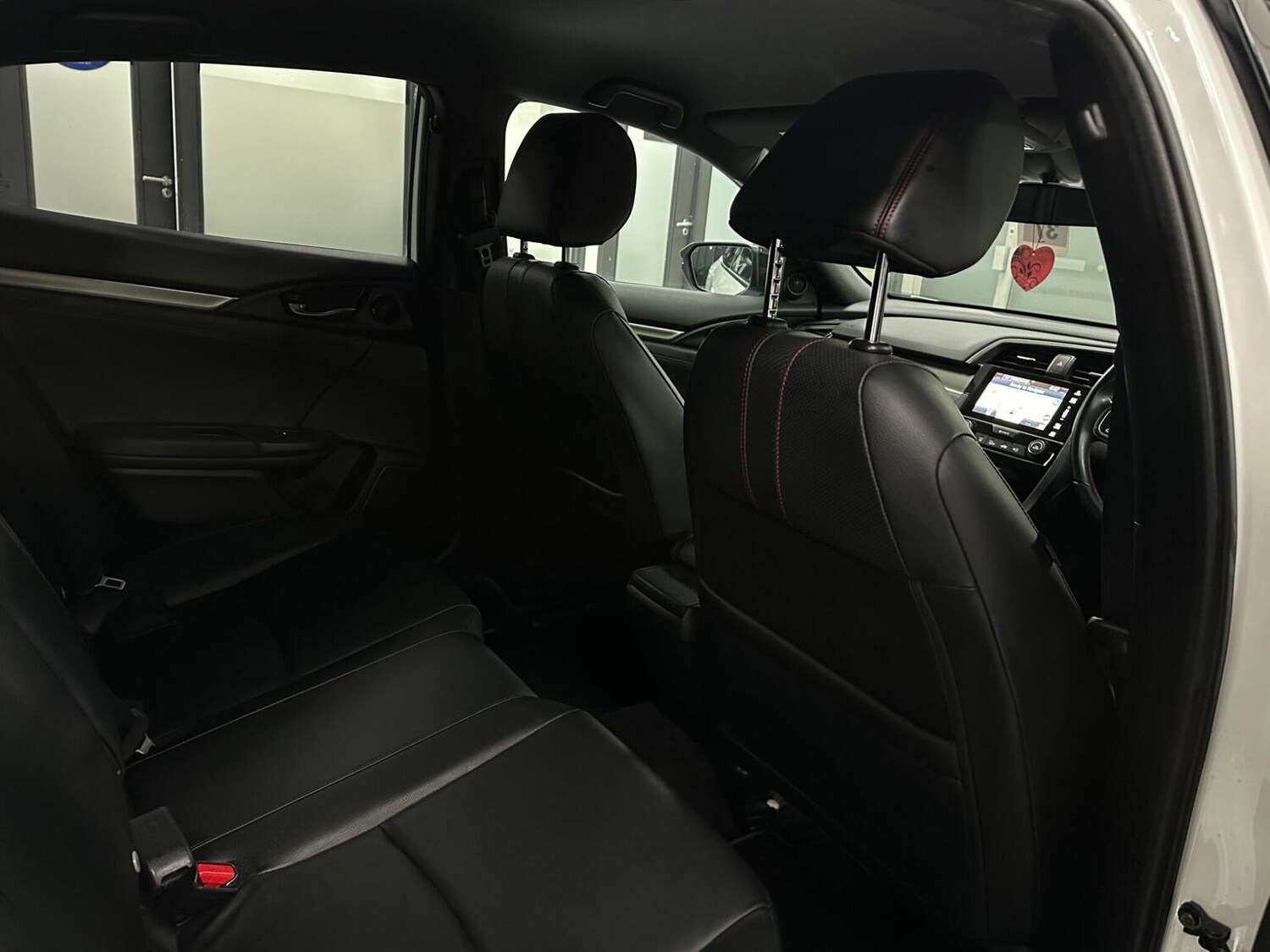 Used Honda Civic 2019 for sale - 76656086: Photo 31