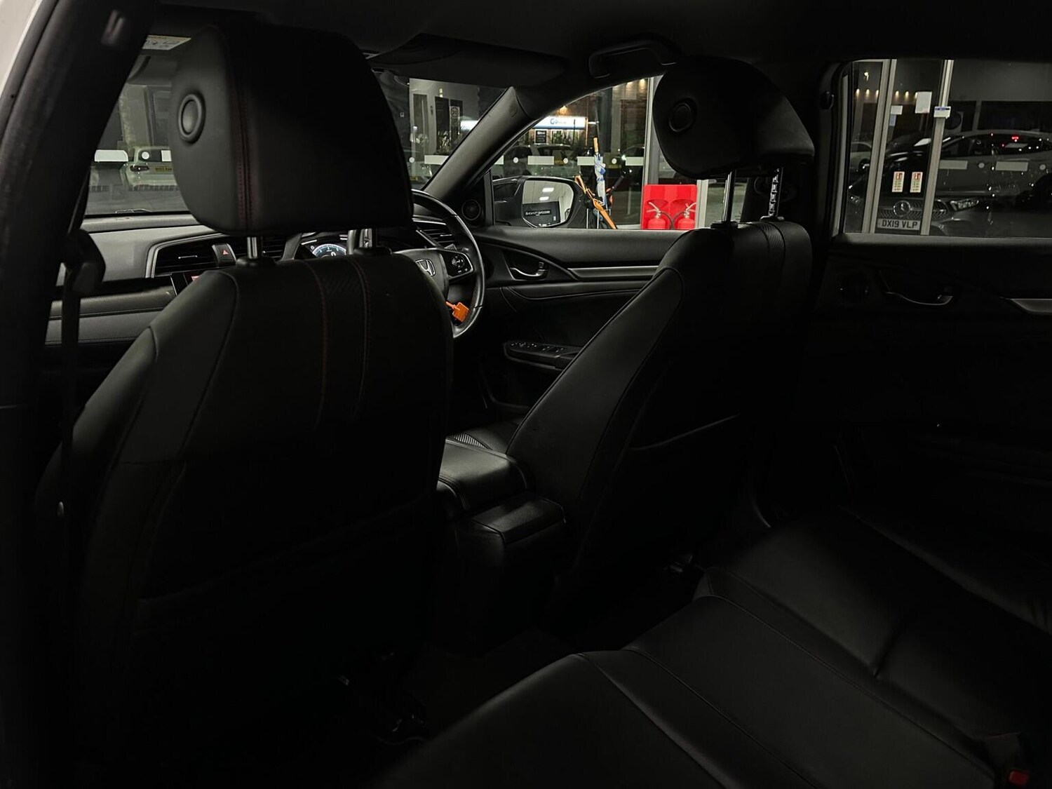 Used Honda Civic 2019 for sale - 76656086: Photo 34