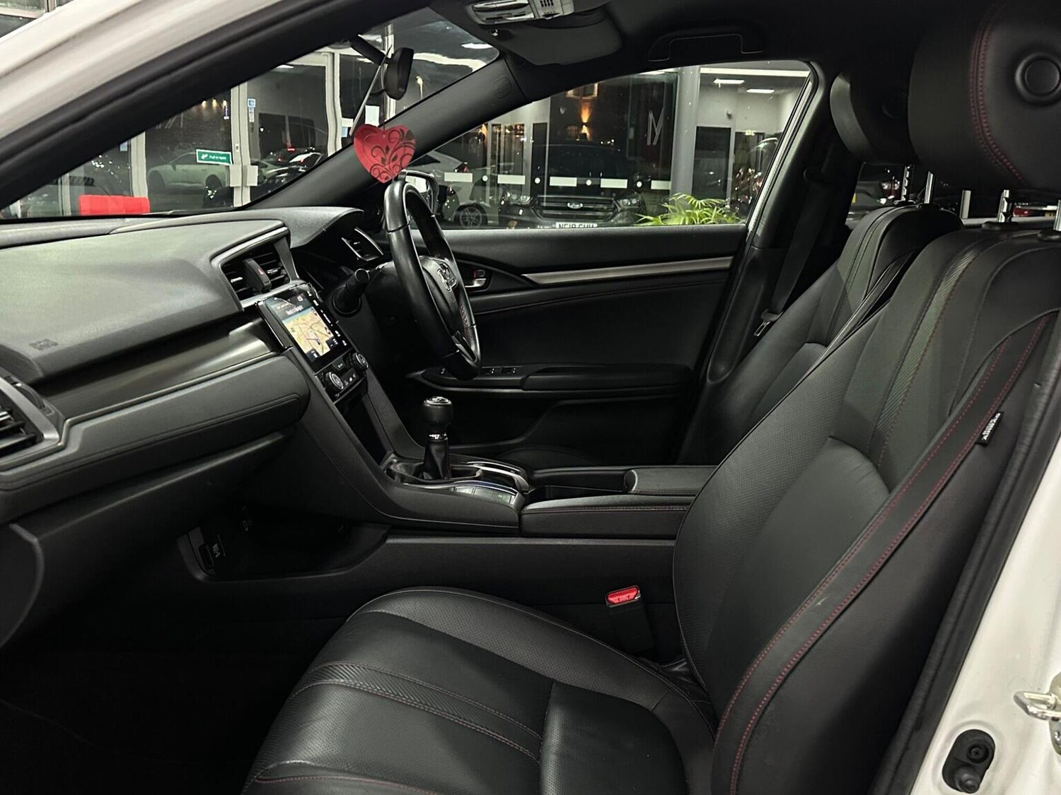 Used Honda Civic 2019 for sale - 76656086: Photo 38