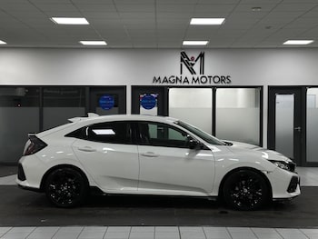 Used Honda Civic 2019 for sale - 76656086: Photo