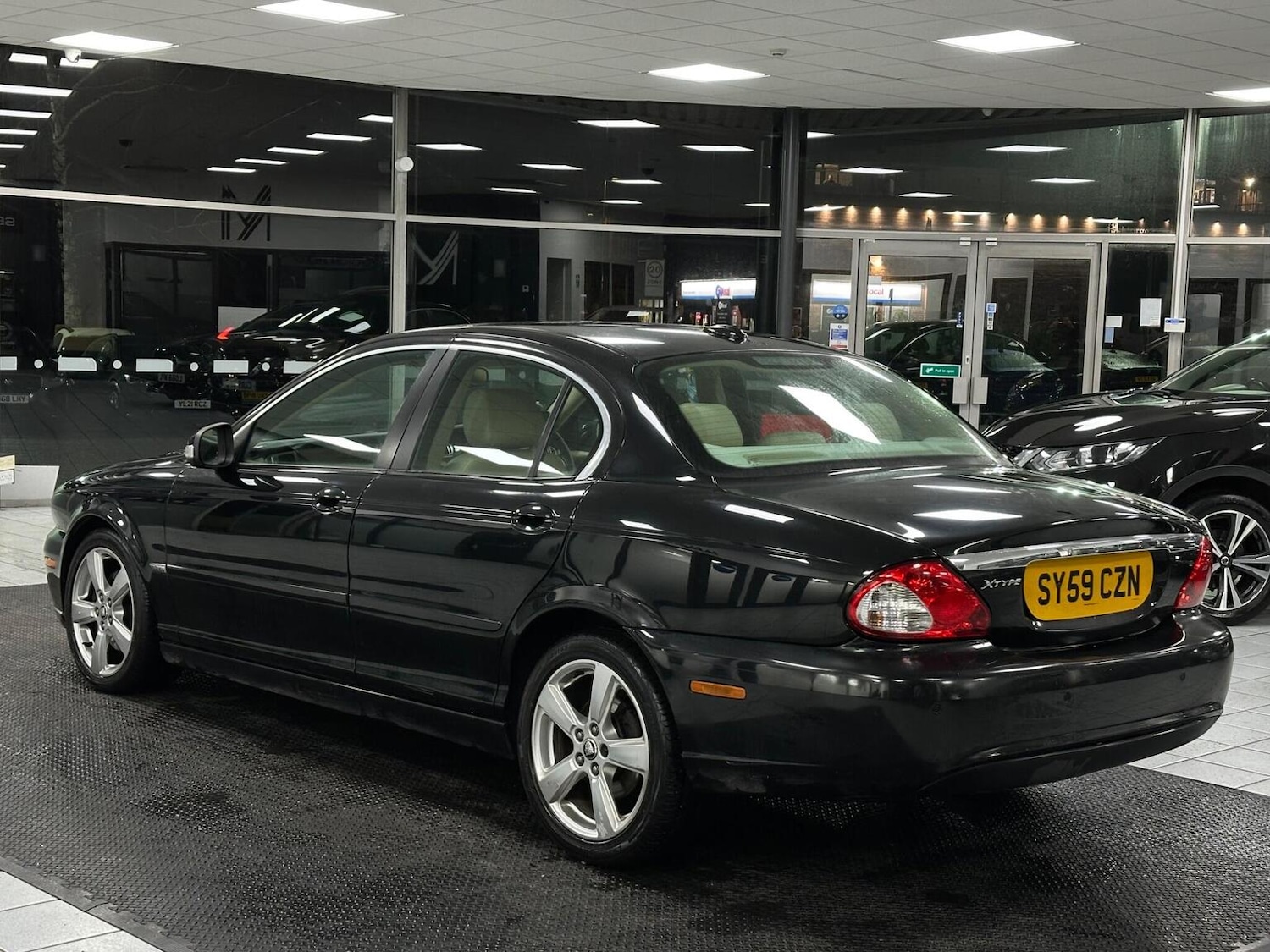 Used Jaguar X-Type 2009 for sale - 76951086: Photo 6