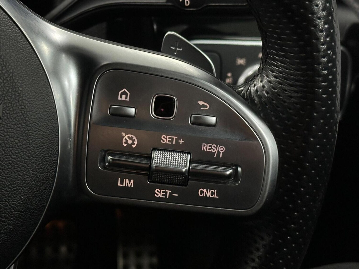 Used Mercedes-Benz CLA 2019 for sale - 76656236: Photo 27