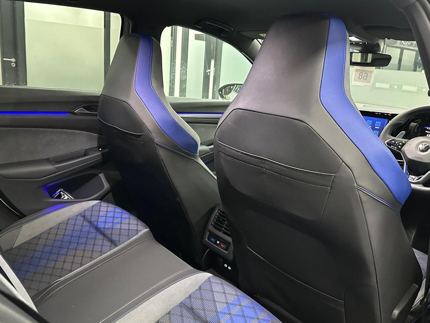 Used Volkswagen Golf 2021 for sale - 77118592: Photo 33