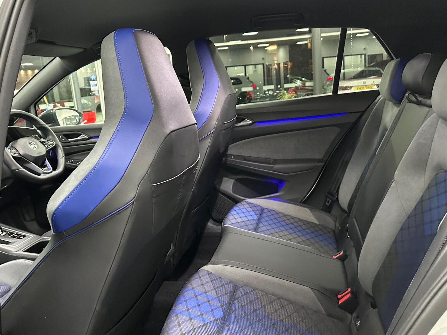 Used Volkswagen Golf 2021 for sale - 77118592: Photo 37