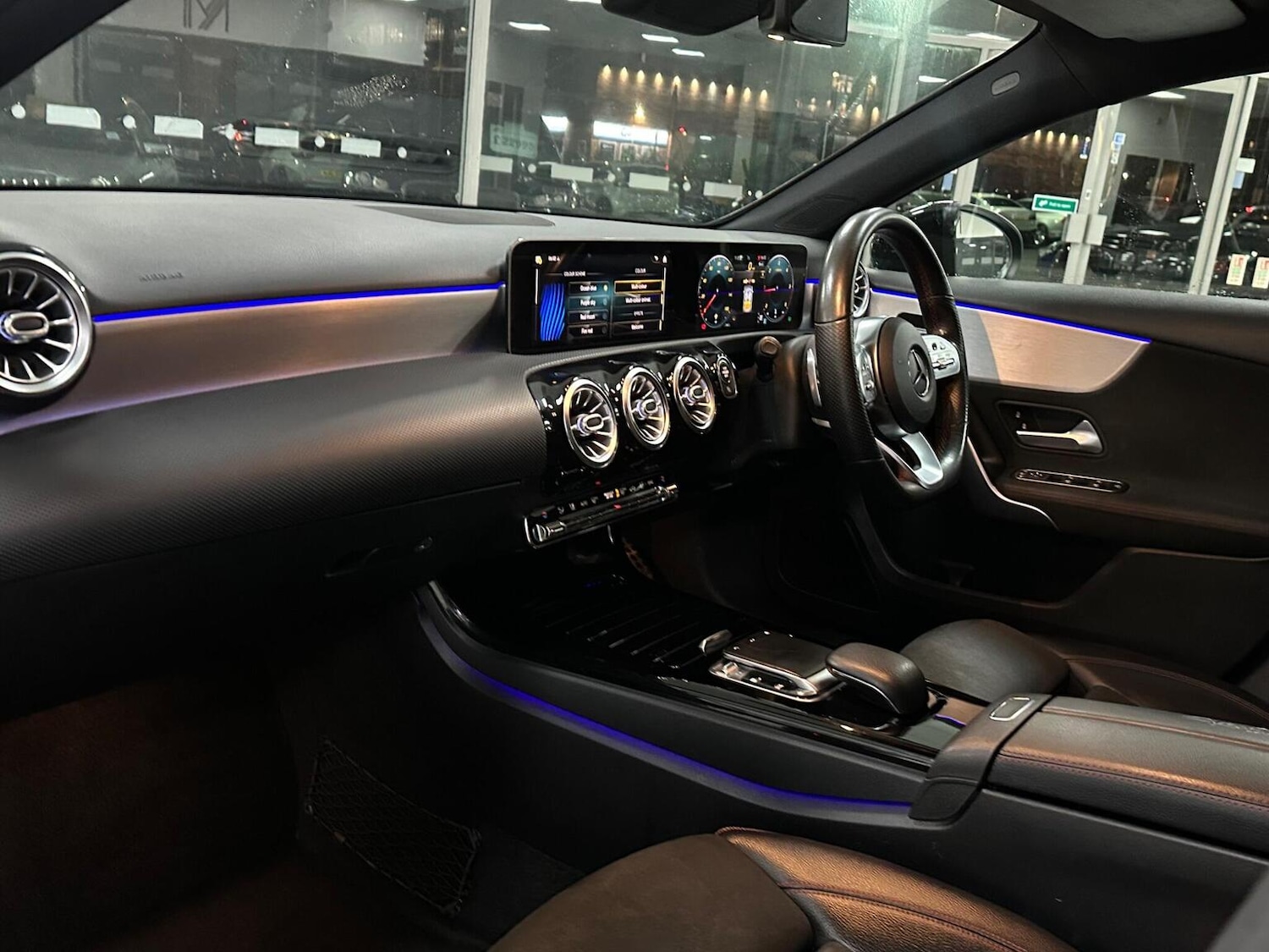 Used Mercedes-Benz A-Class 2019 for sale - 76712692: Photo 37