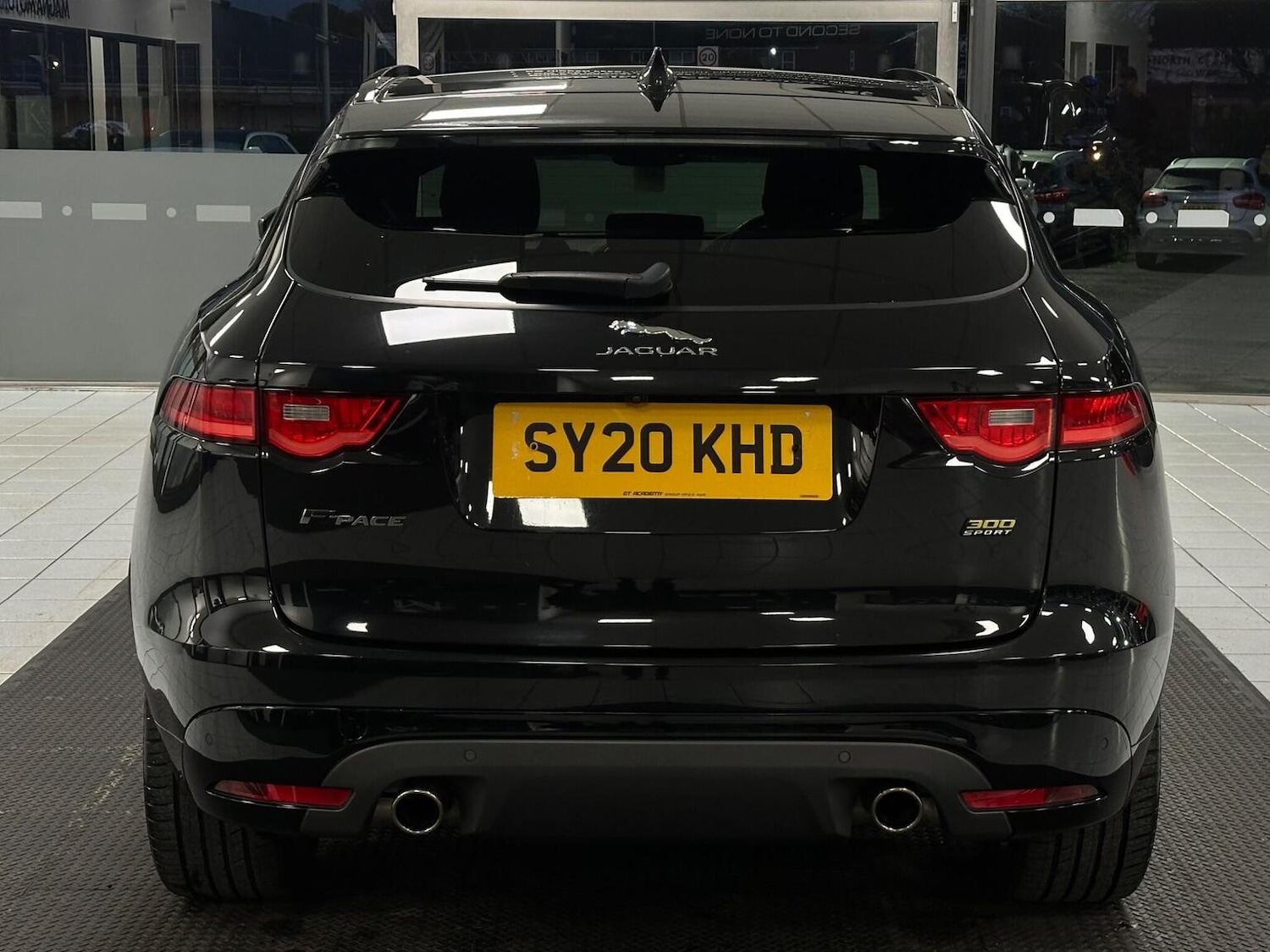 Used Jaguar F-Pace 2020 for sale - 76655986: Photo 11