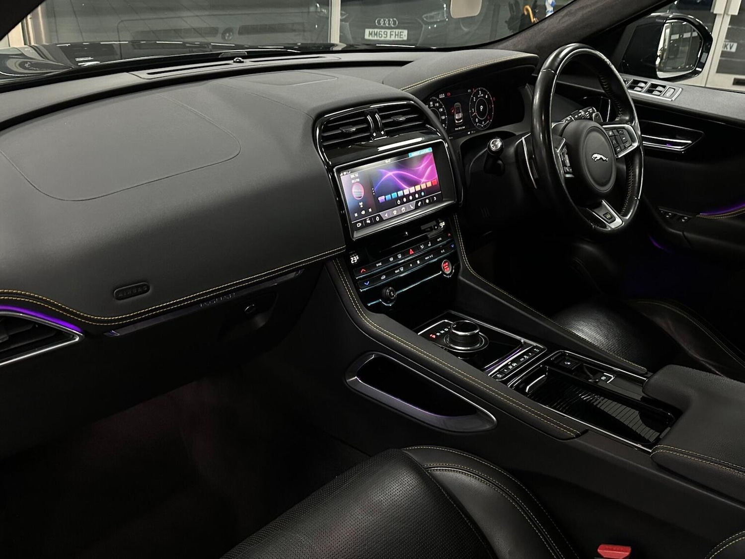 Used Jaguar F-Pace 2020 for sale - 76655986: Photo 39