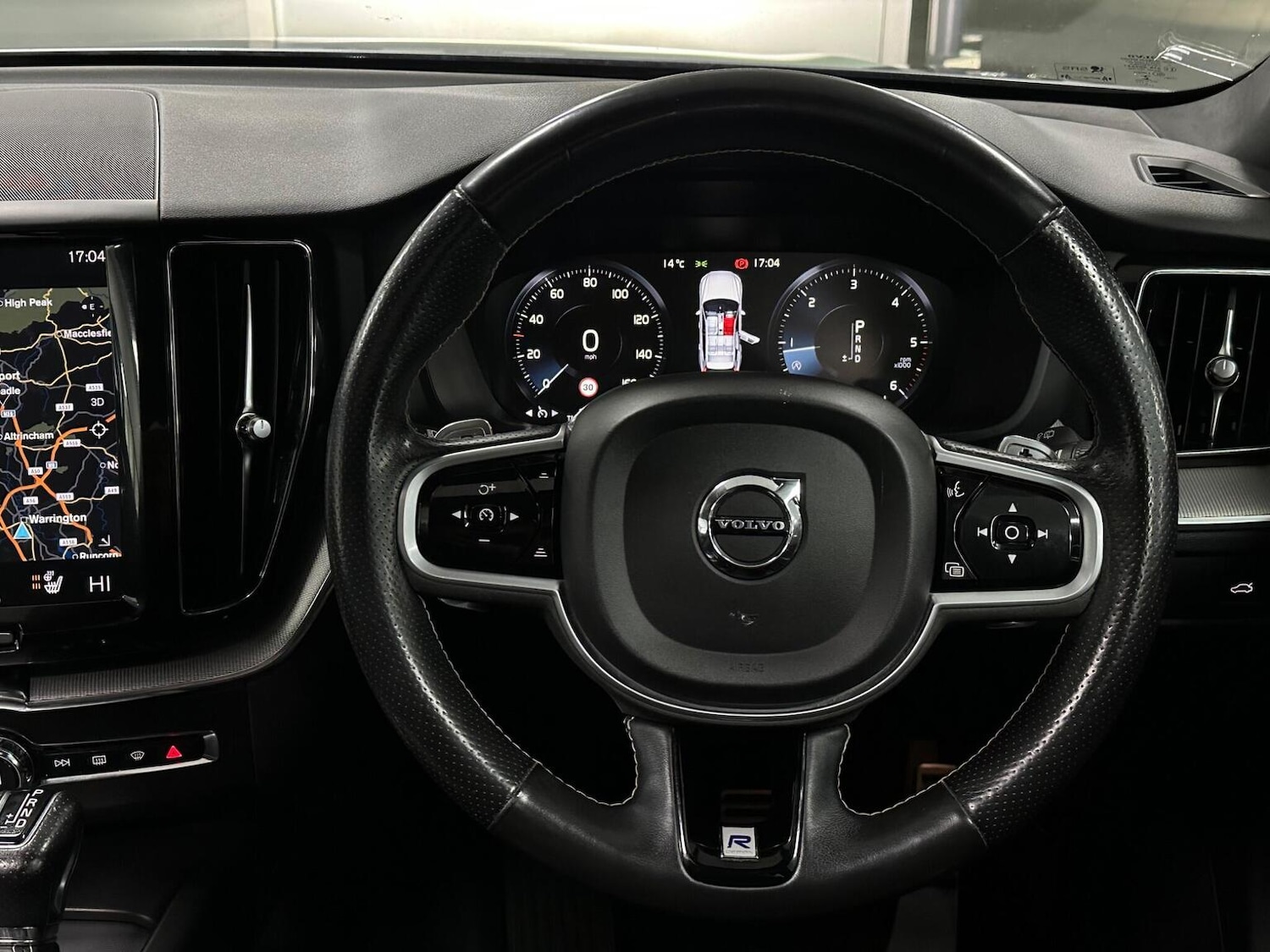 Used Volvo XC60 2018 for sale - 76884888: Photo 18