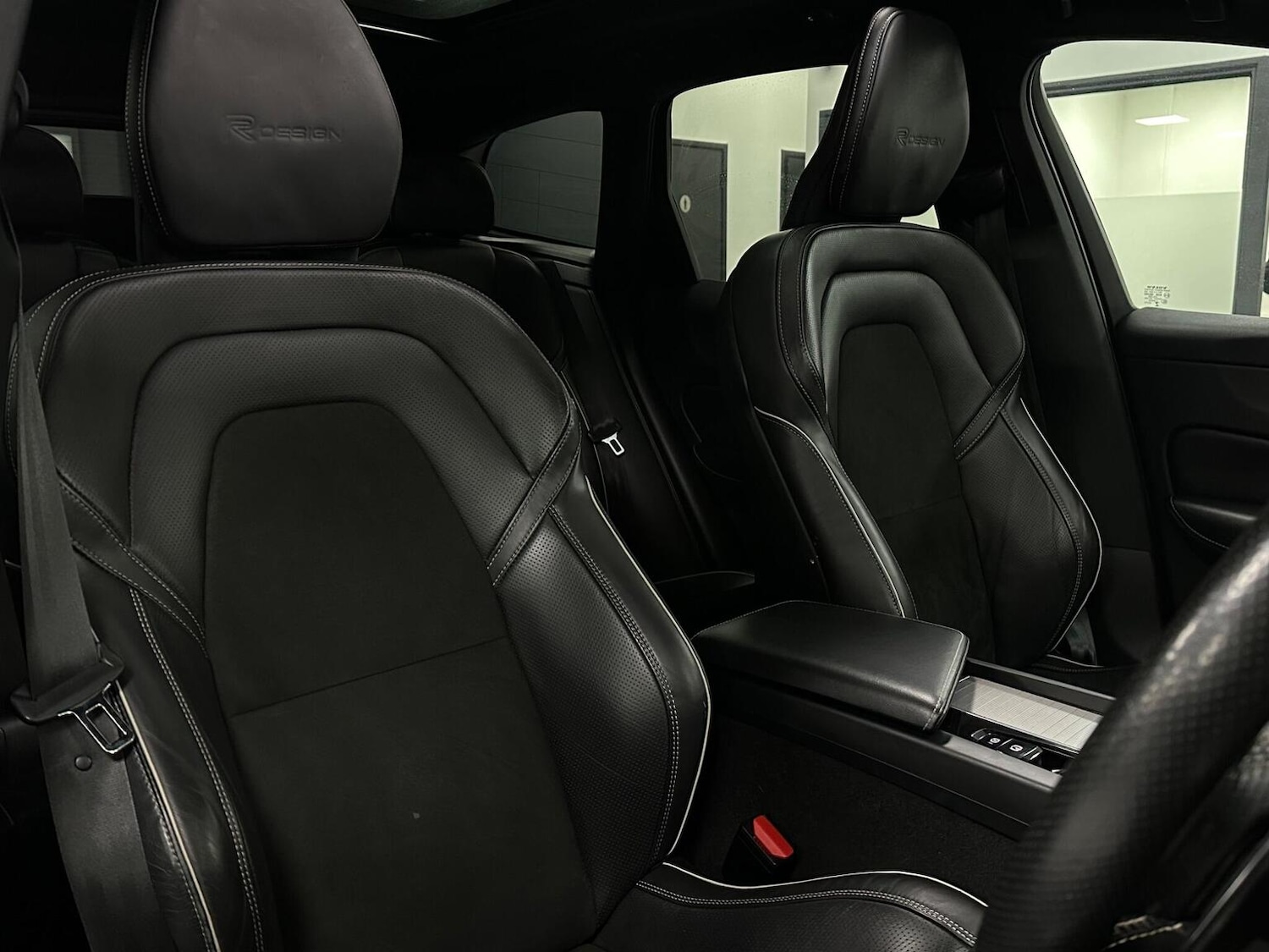 Used Volvo XC60 2018 for sale - 76884888: Photo 20